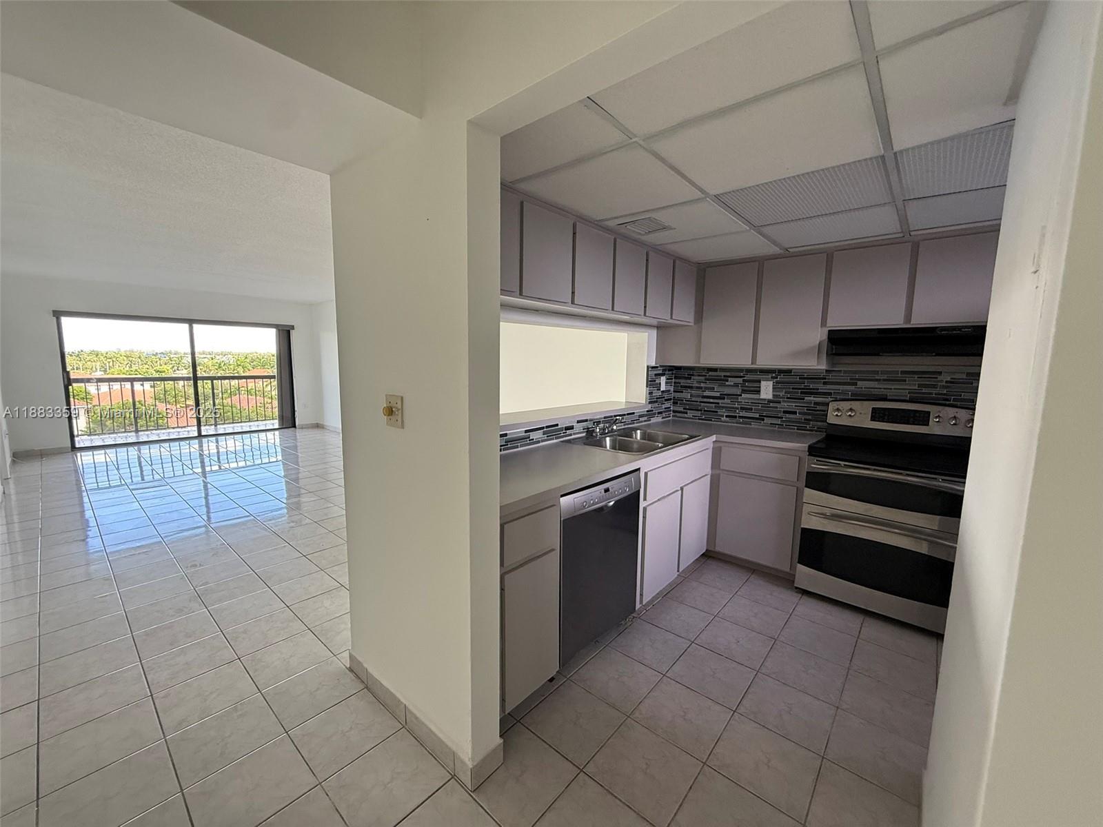 Las Brisas Village Condo