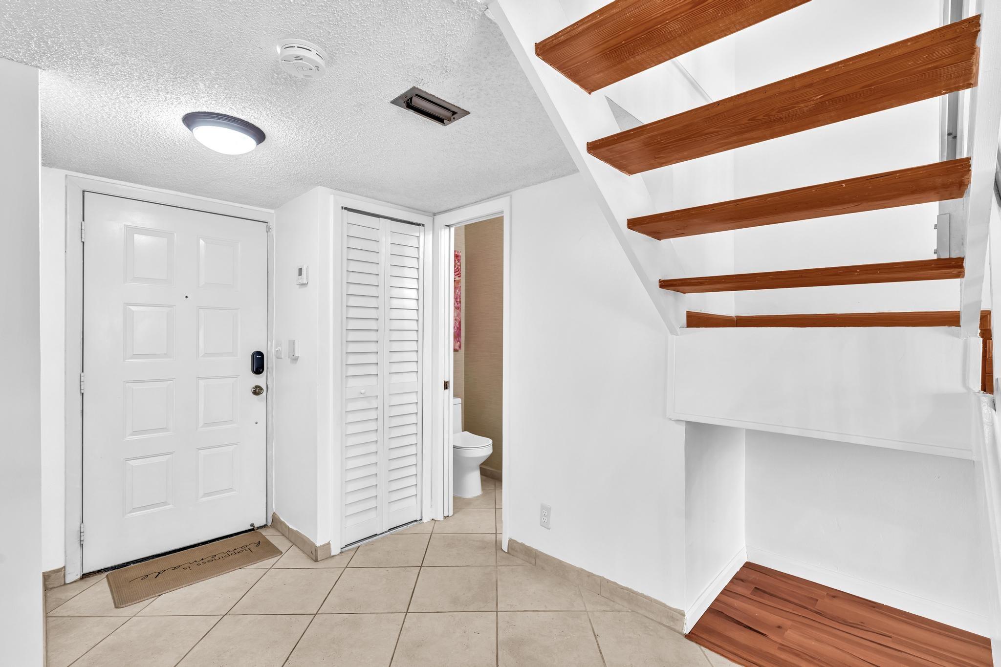 Homes for sale in Plantation, FL | 7903 Nw 7Th Ct, Plantation, FL 33324 | MLS# F10529485