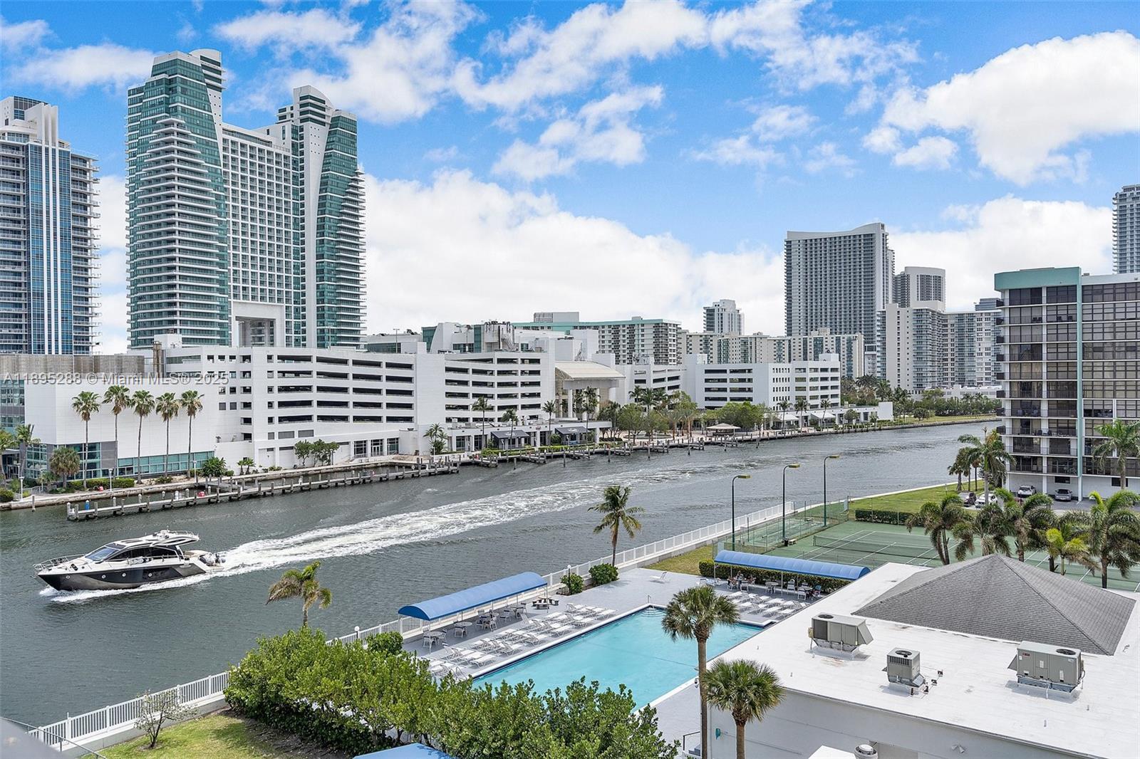 Towers Of Oceanview South