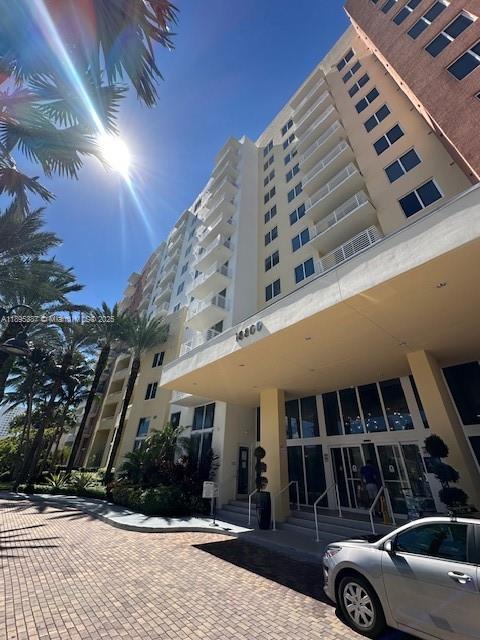 Venture At Aventura East