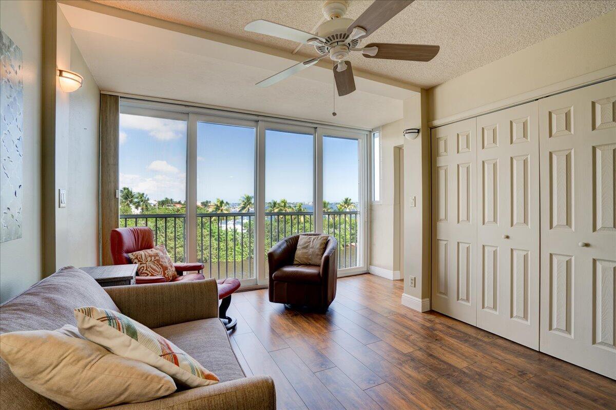 Seacrest Villas Condo