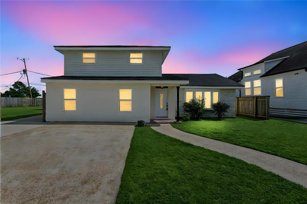 Homes for sale in Arabi, LA | 1107 Perrin Dr, Arabi, LA 70032 | MLS# 2526256