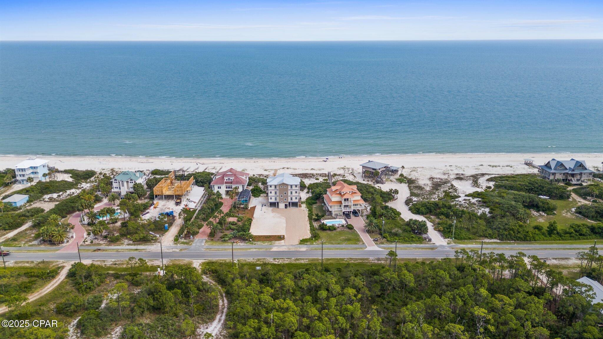 Listing photo id 101 for 1570 Gulf Beach Drive