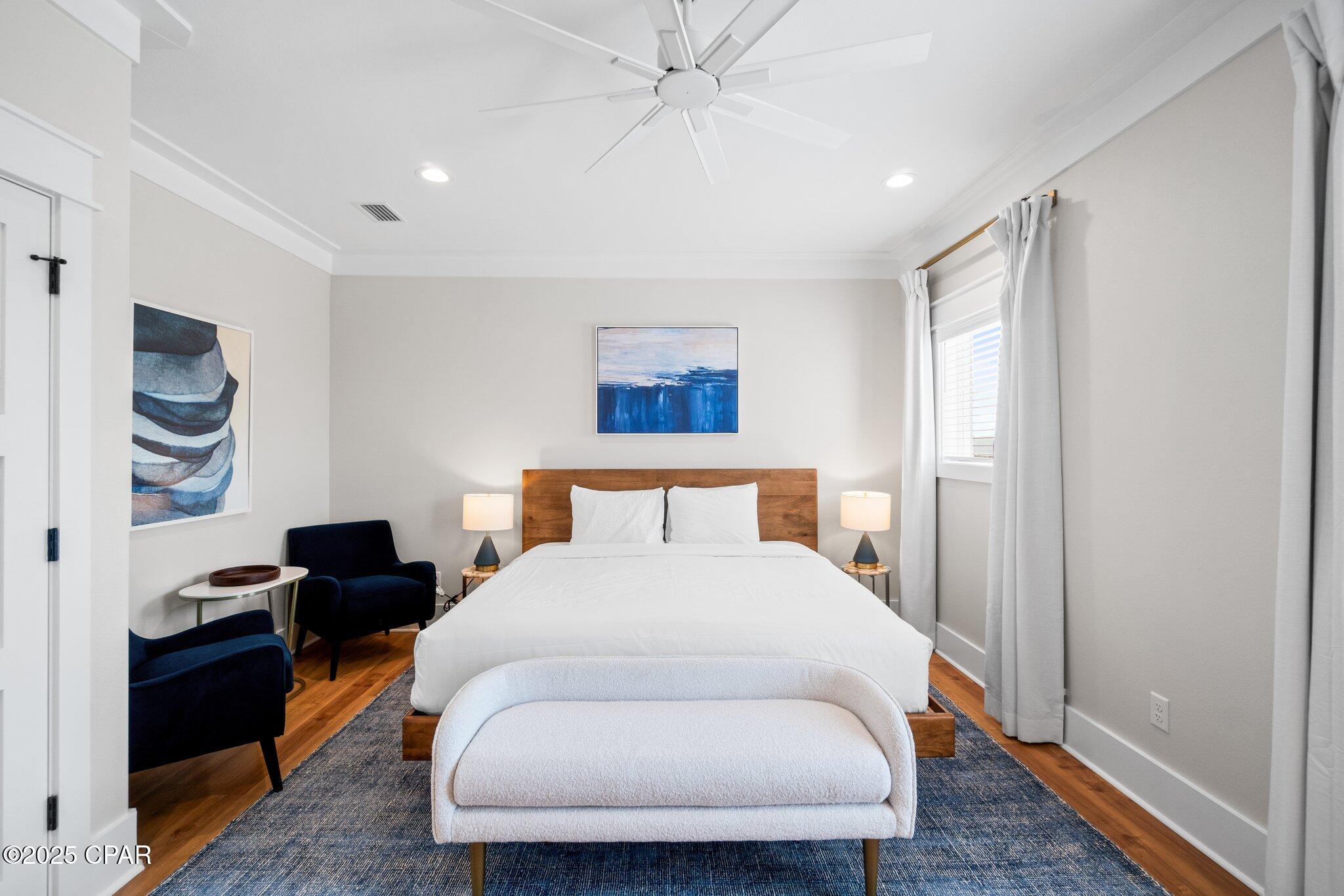 Listing photo id 22 for 1570 Gulf Beach Drive