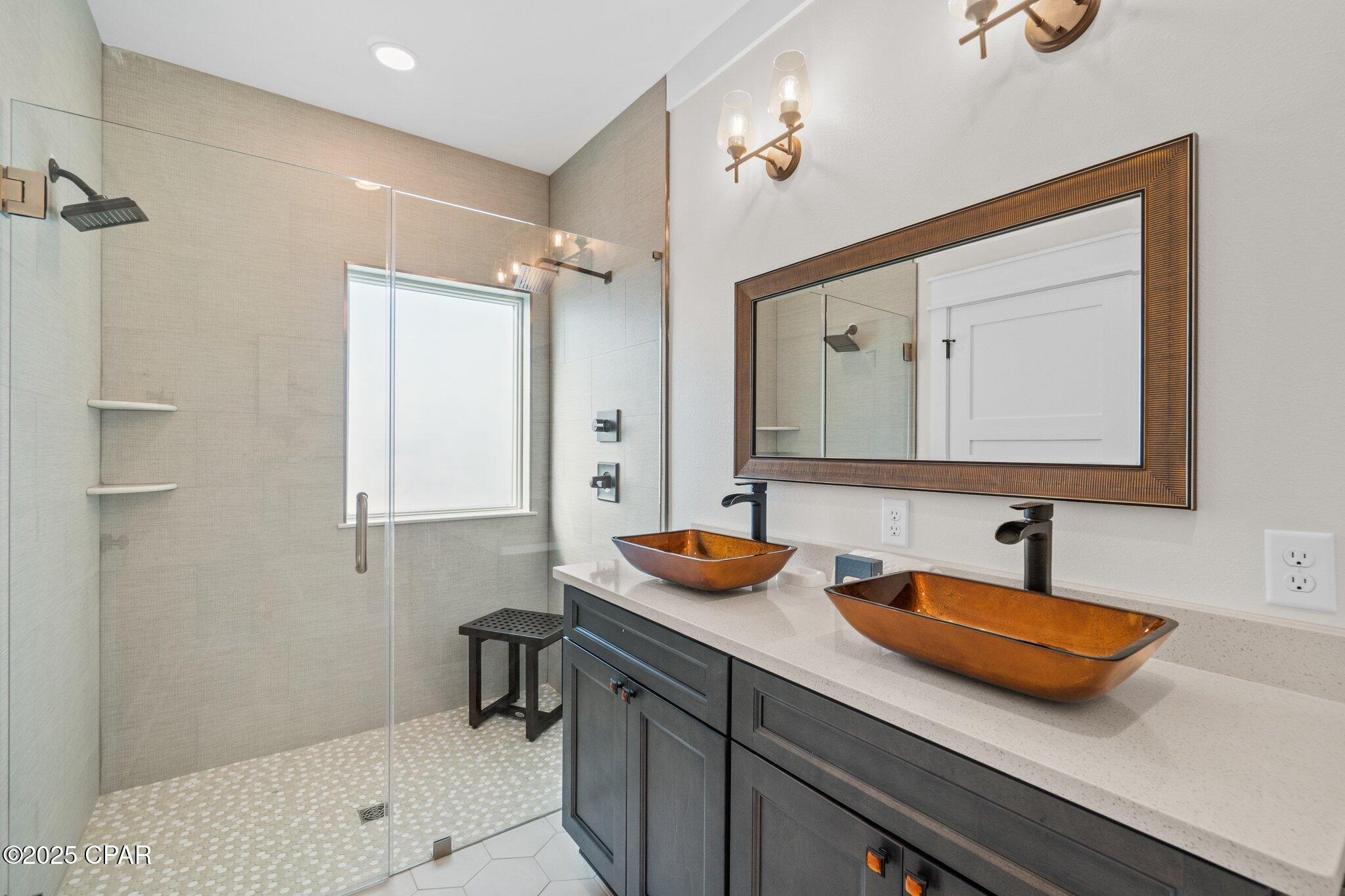 Listing photo id 25 for 1570 Gulf Beach Drive