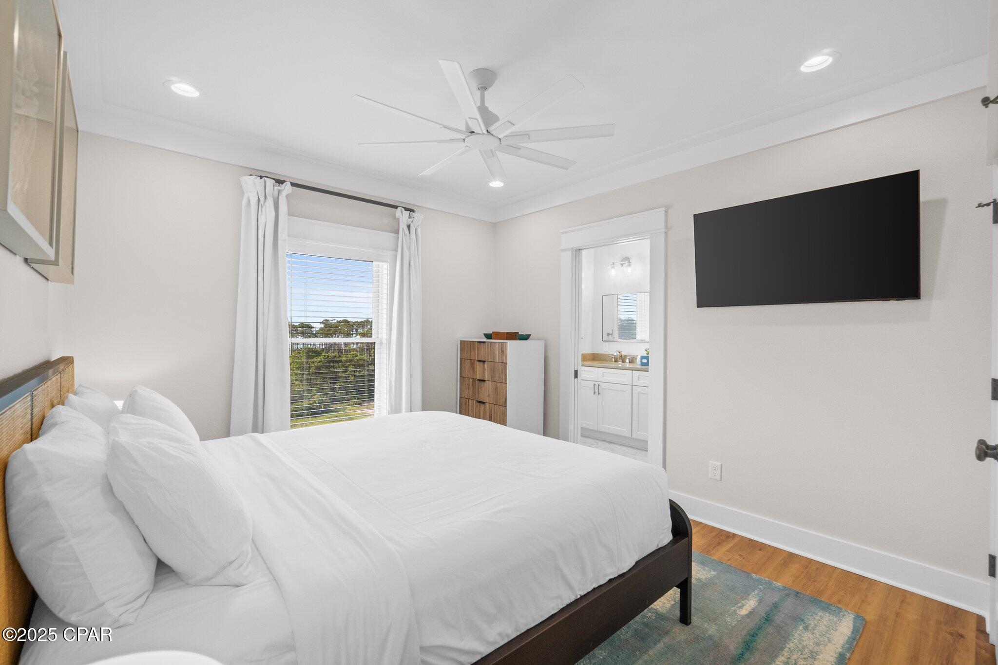 Image 74 For 1570 Gulf Beach Drive