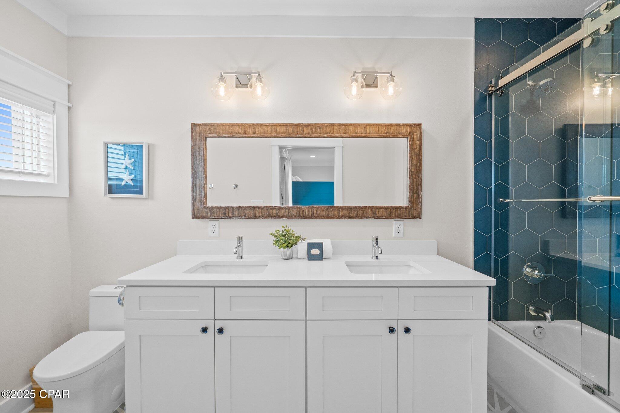 Listing photo id 81 for 1570 Gulf Beach Drive