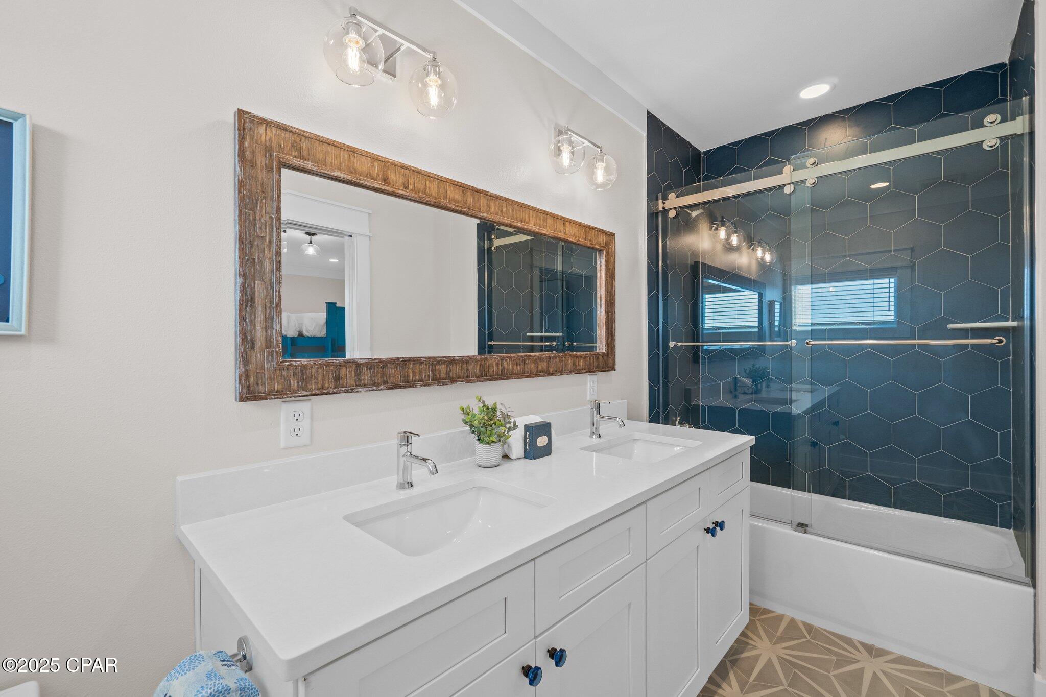 Image 82 For 1570 Gulf Beach Drive