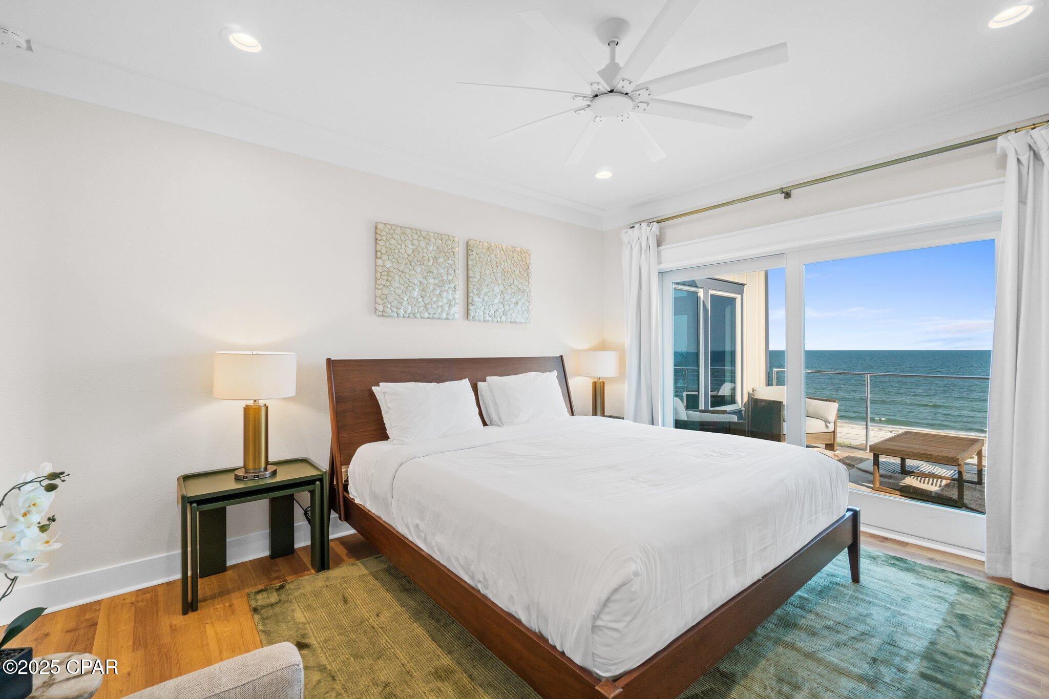 Listing photo id 84 for 1570 Gulf Beach Drive