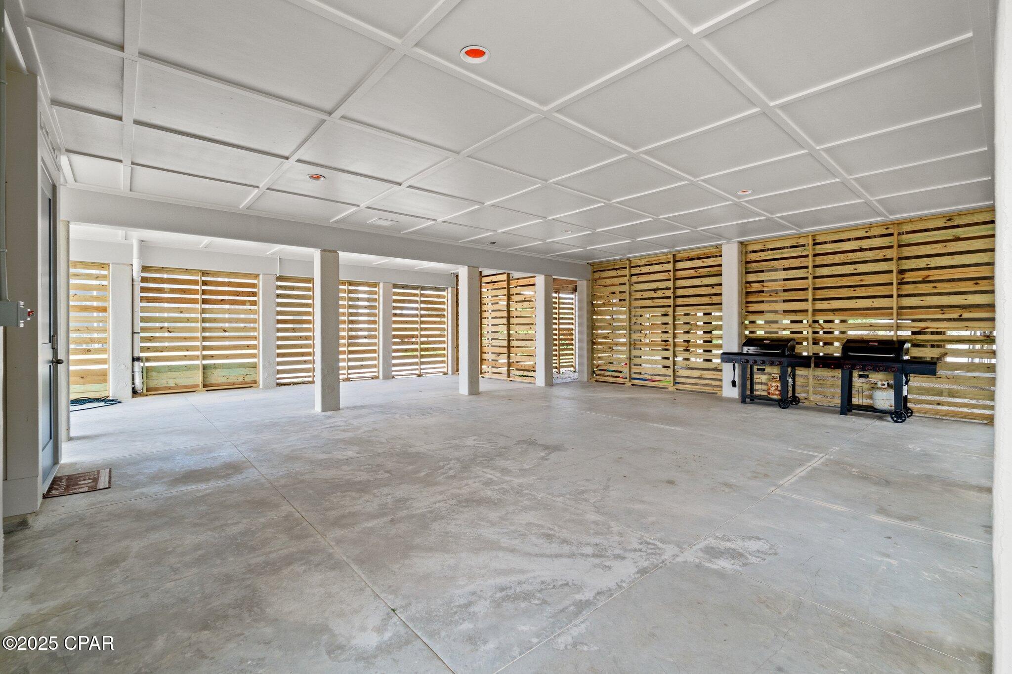 Listing photo id 92 for 1570 Gulf Beach Drive