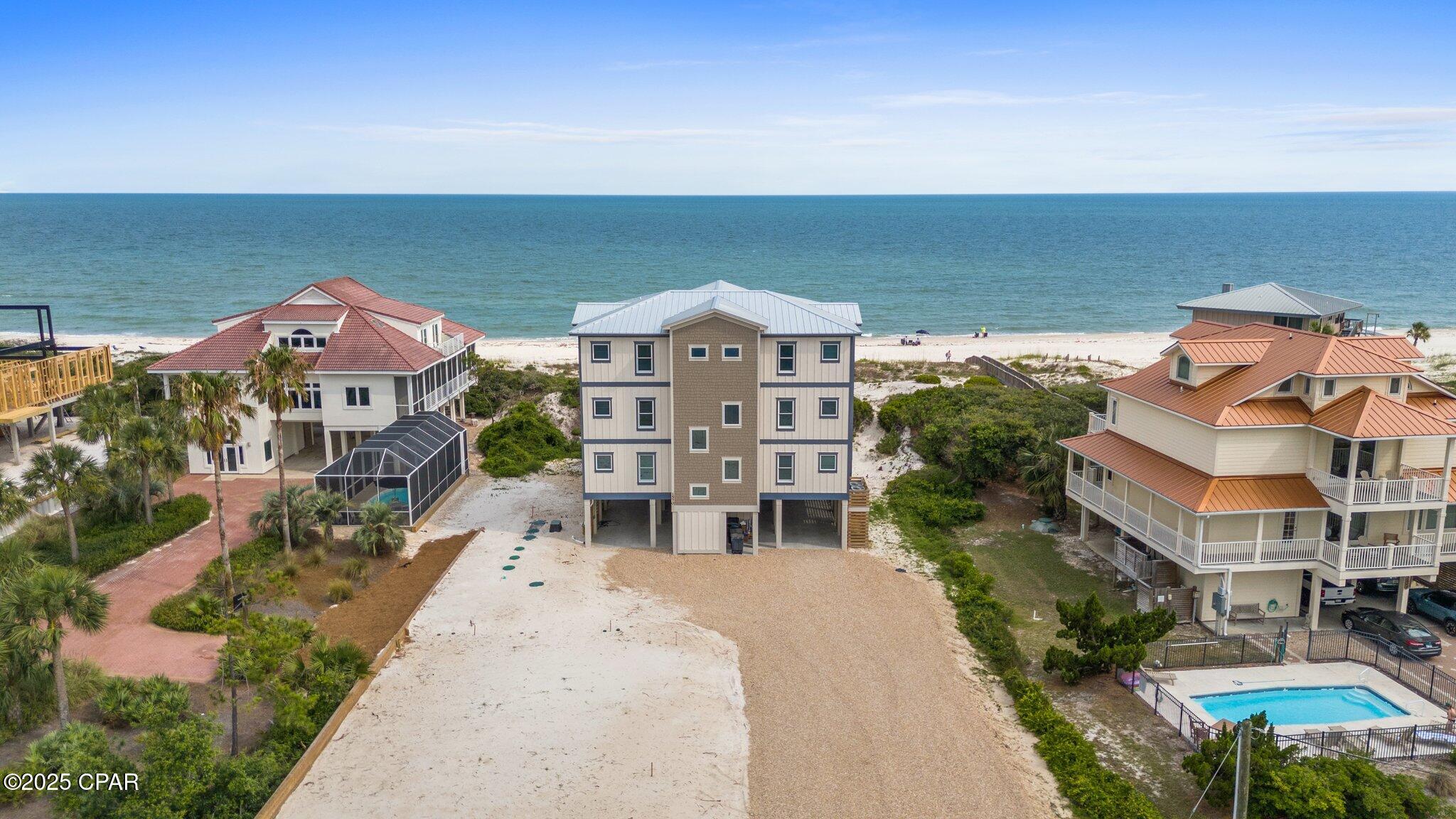 Listing photo id 97 for 1570 Gulf Beach Drive