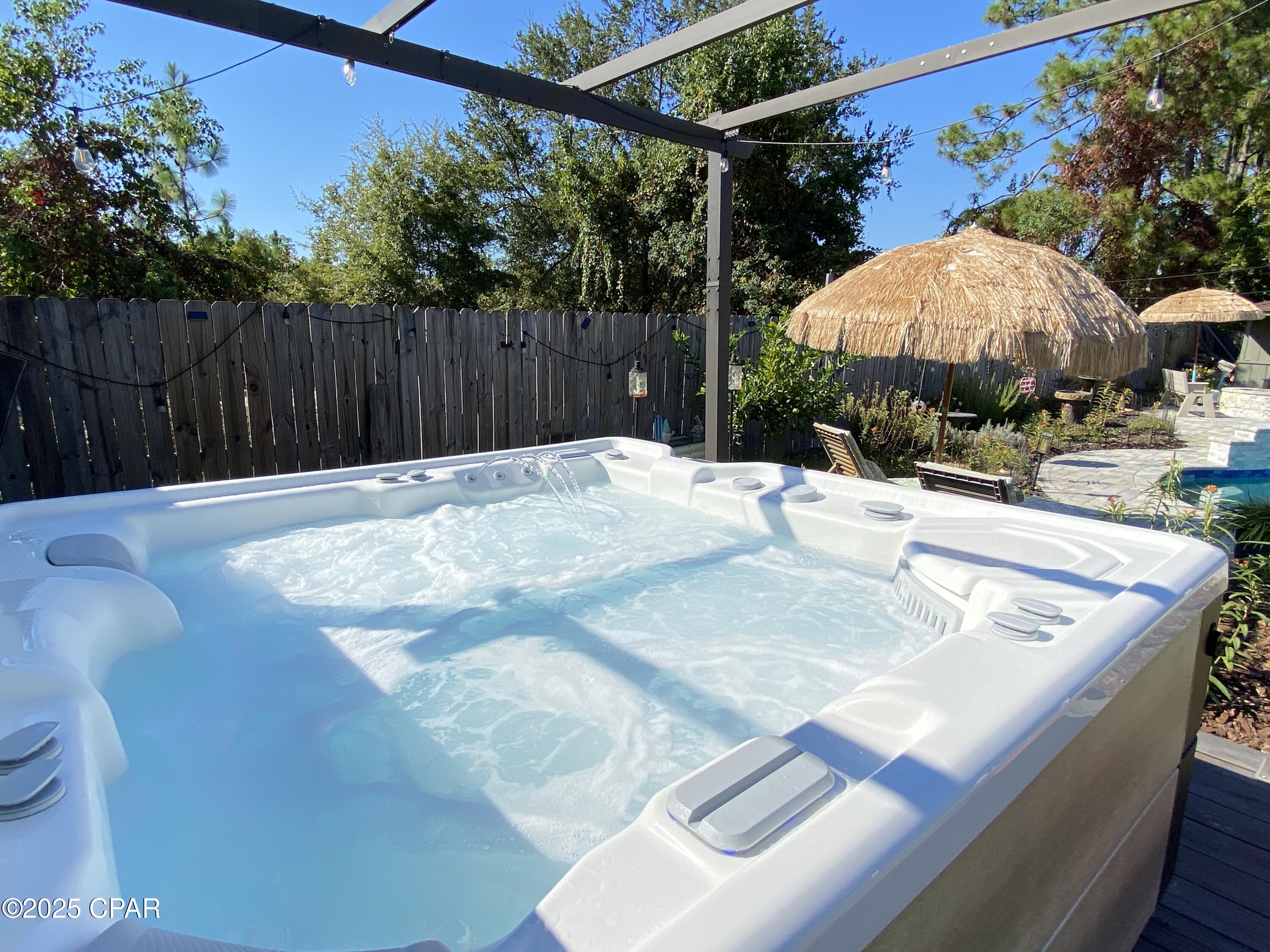 Image 4 For 215 Moonlight Bay Drive