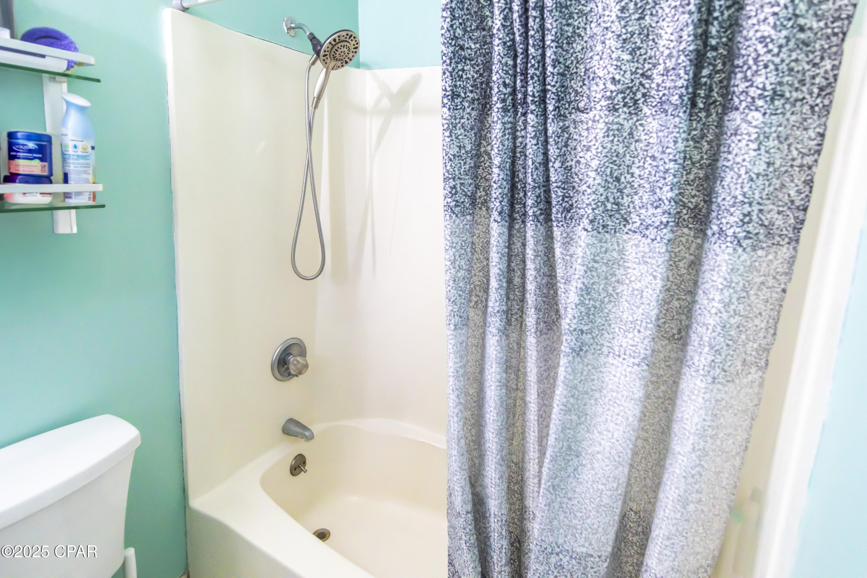 Image 41 For 215 Moonlight Bay Drive