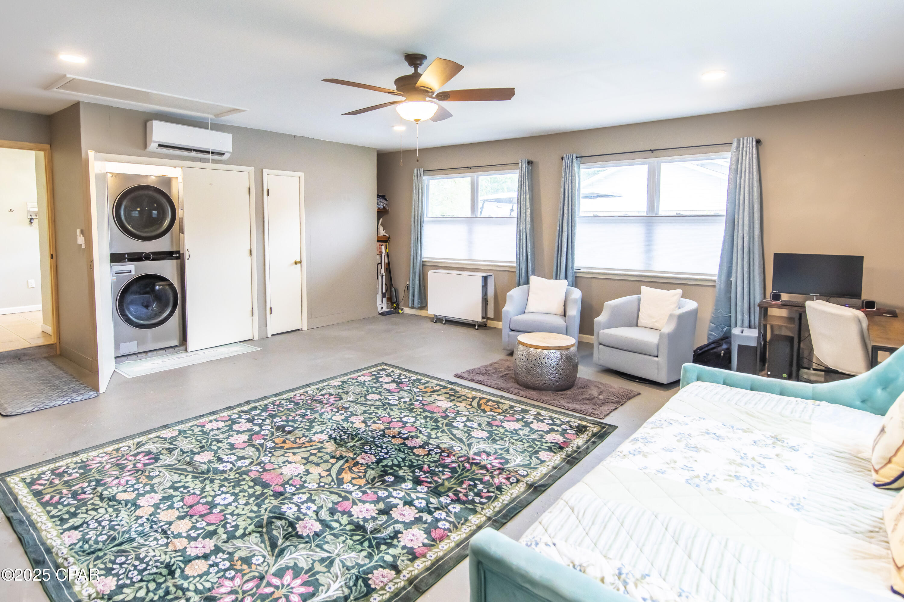 Image 44 For 215 Moonlight Bay Drive