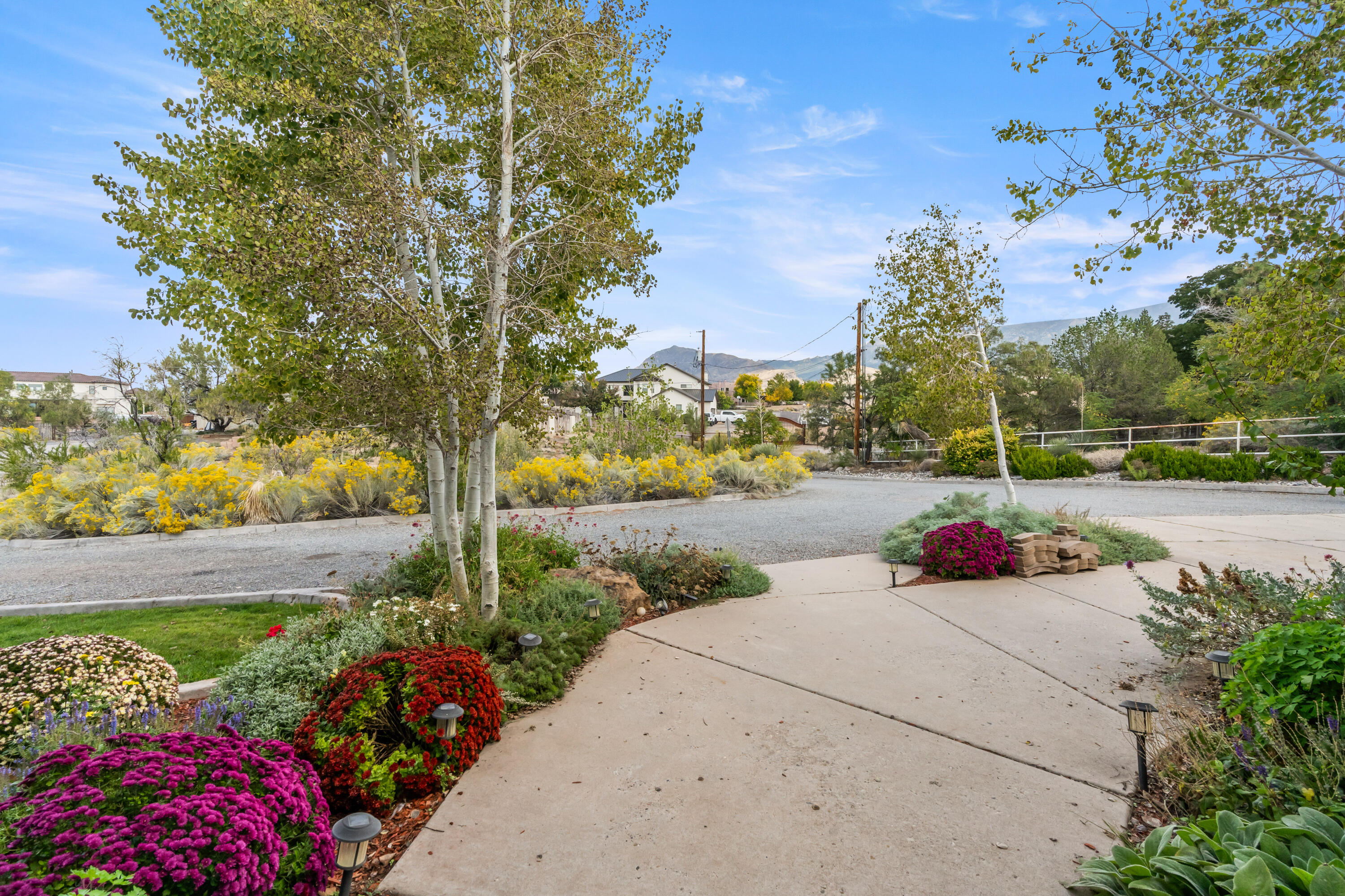 Homes for sale in Albuquerque, NM | 9510 Modesto Ave Ne, Albuquerque, NM 87122 | MLS# 1092895