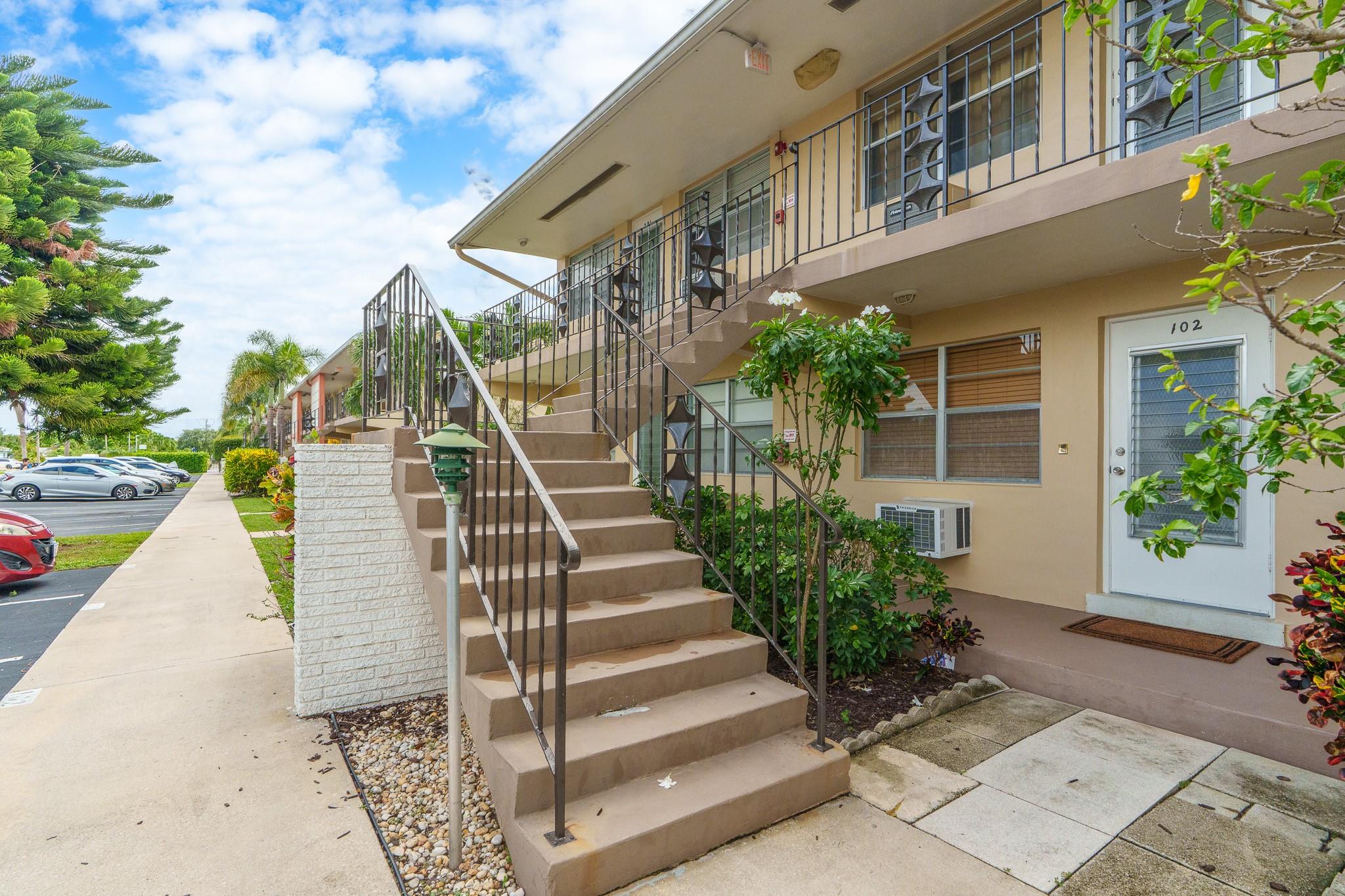 Homes for sale in Fort Lauderdale, FL | 2106 Ne 56th Ct #204, Fort Lauderdale, FL 33308 | MLS# F10531304