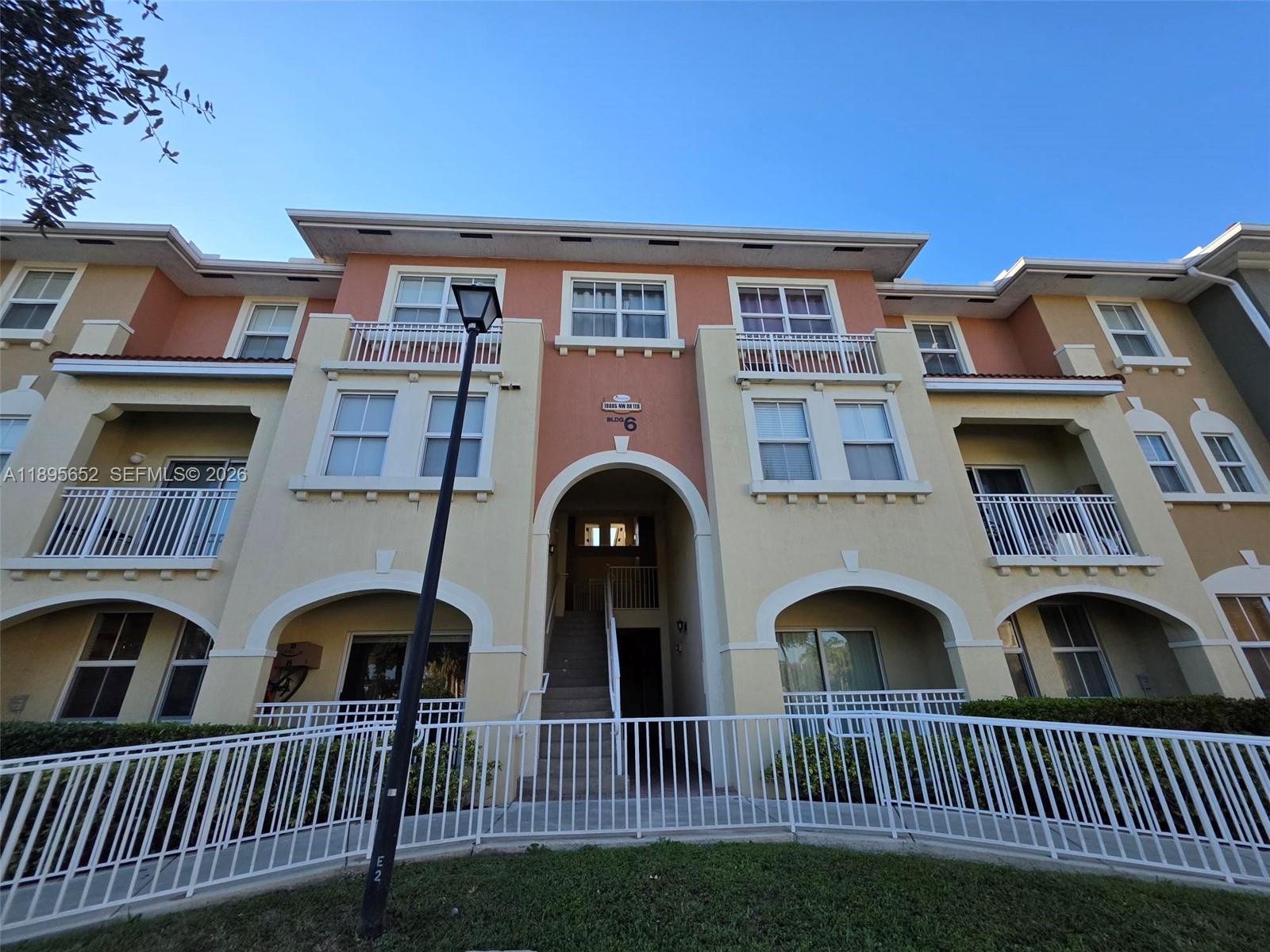 Coronado At Doral II Cond