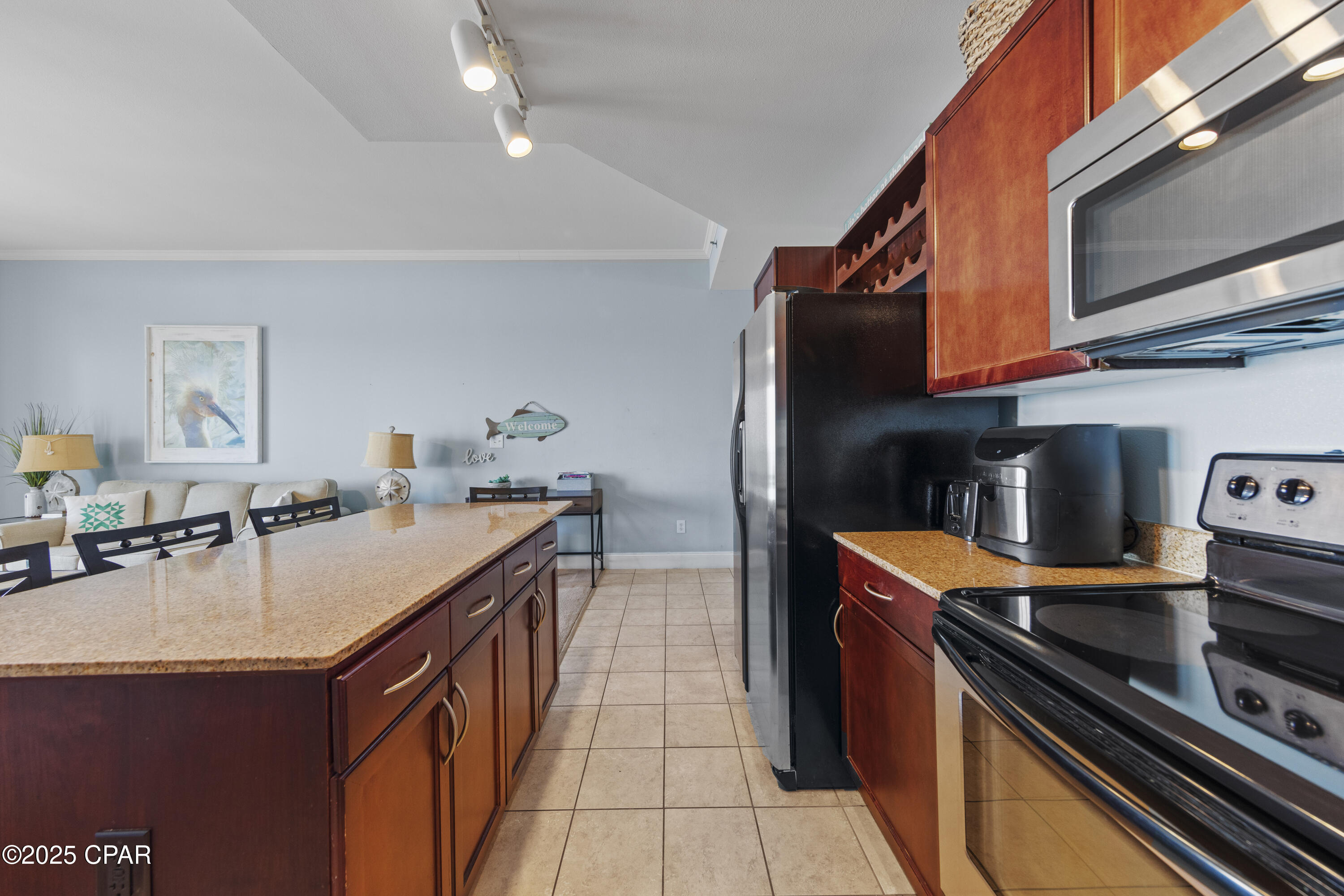 Image 19 For 9860 Thomas Drive 2116