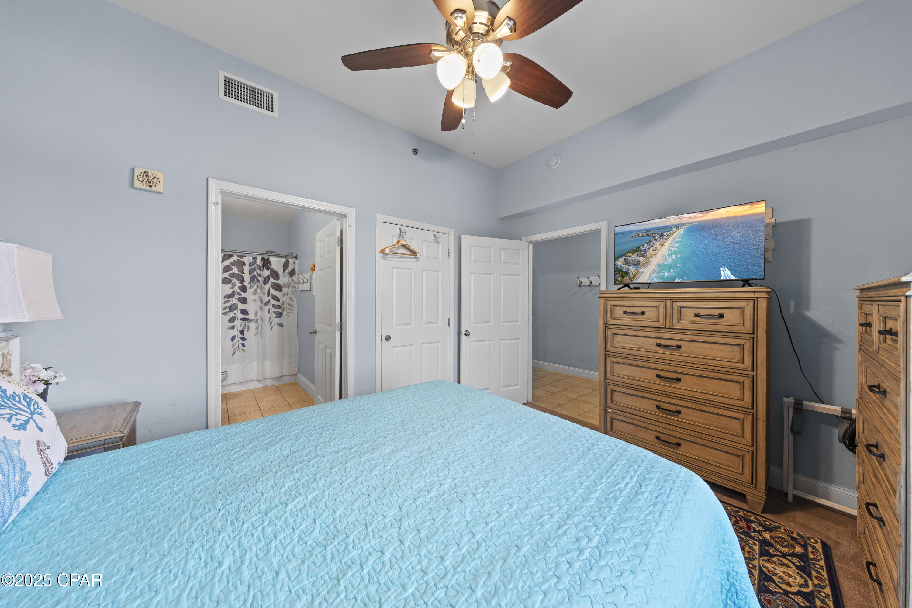 Image 5 For 9860 Thomas Drive 2116