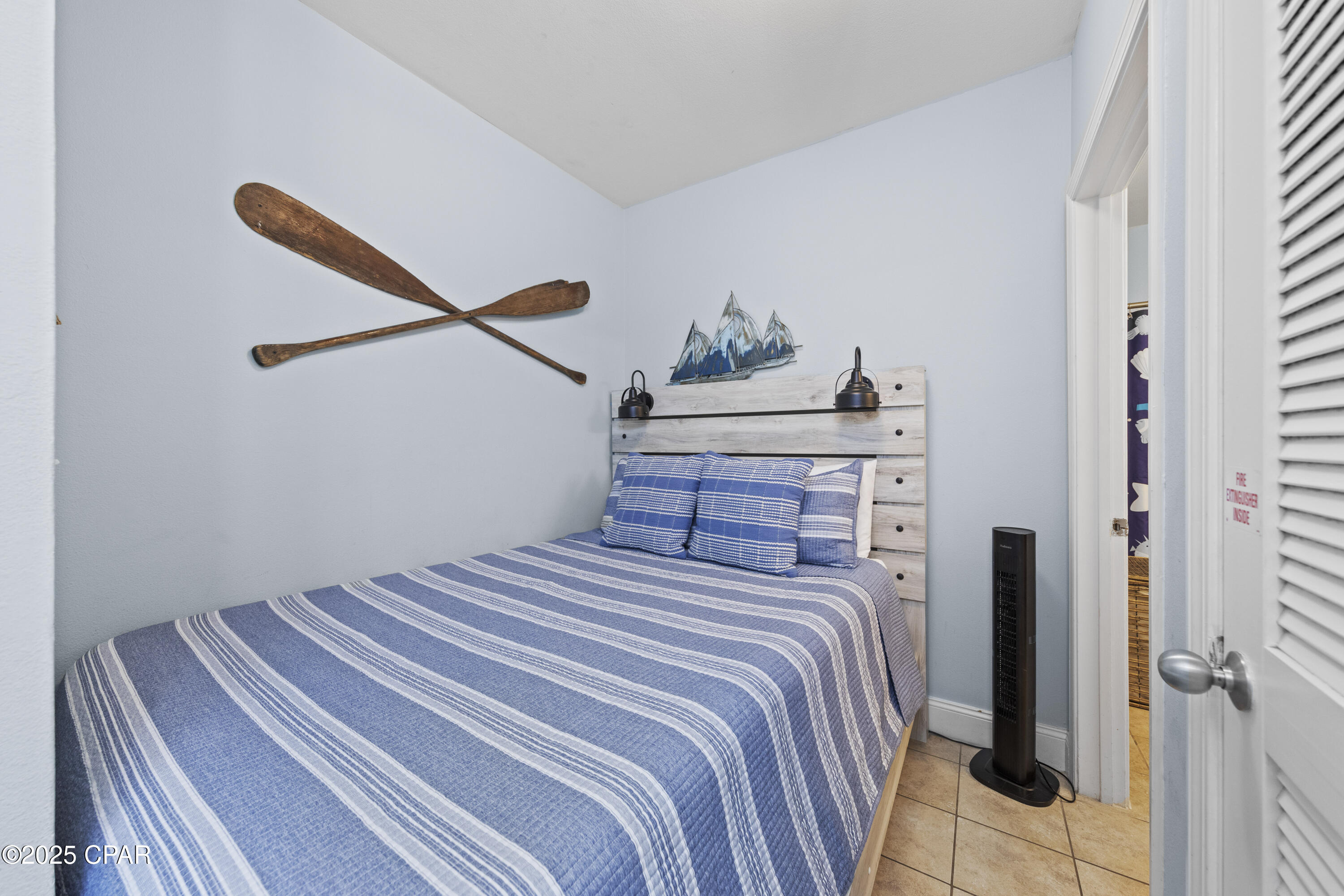 Image 9 For 9860 Thomas Drive 2116