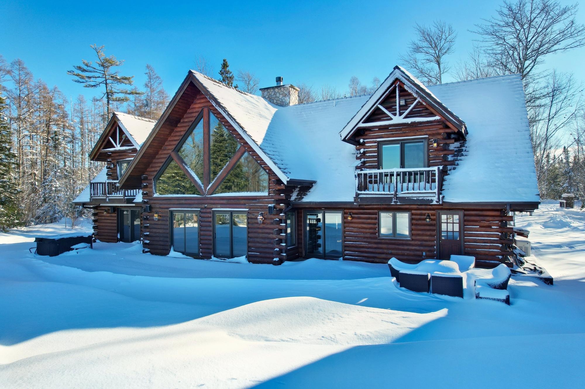 North Twin Lake house picture