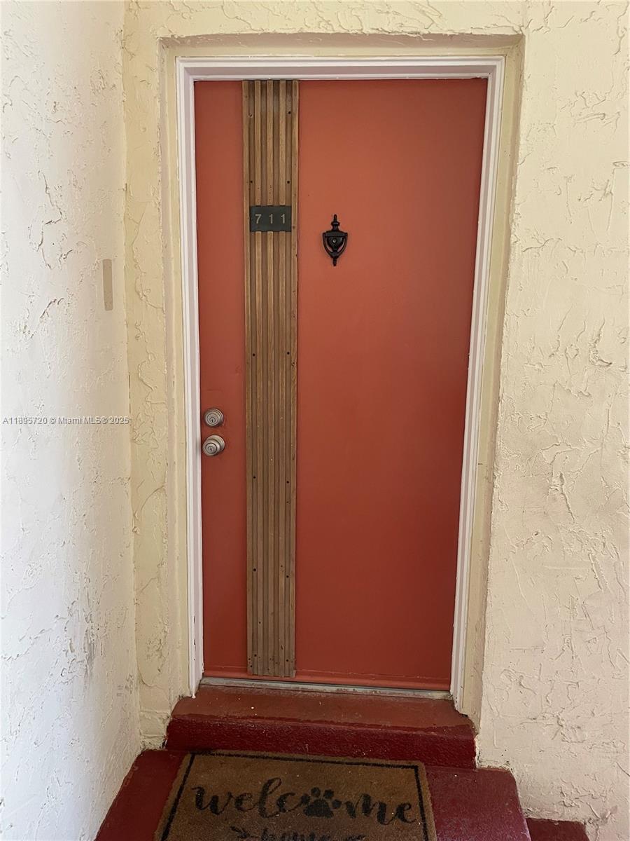 Lago Del Rey Condo #3