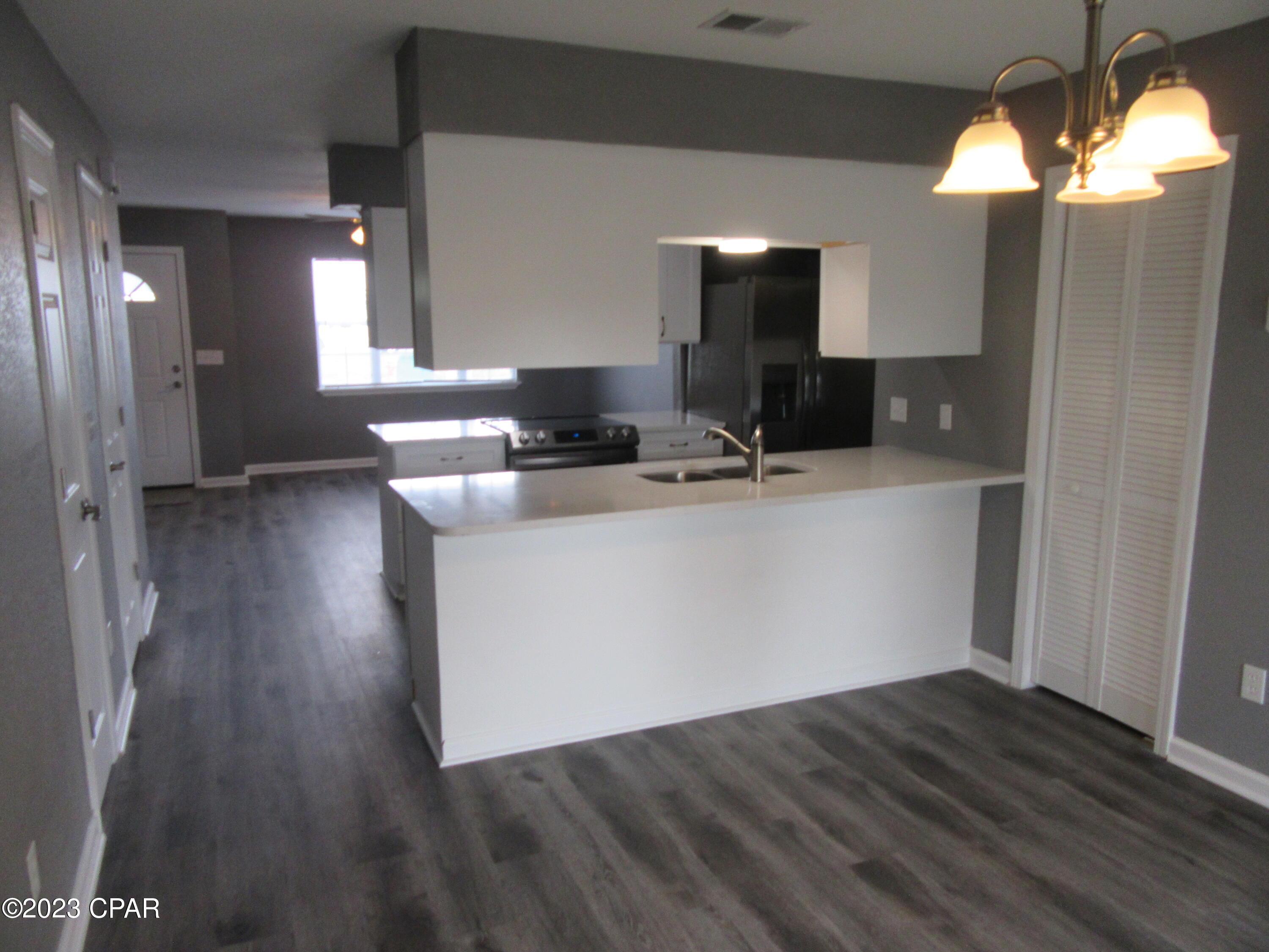 Image 13 For 134 Parker Village Circle