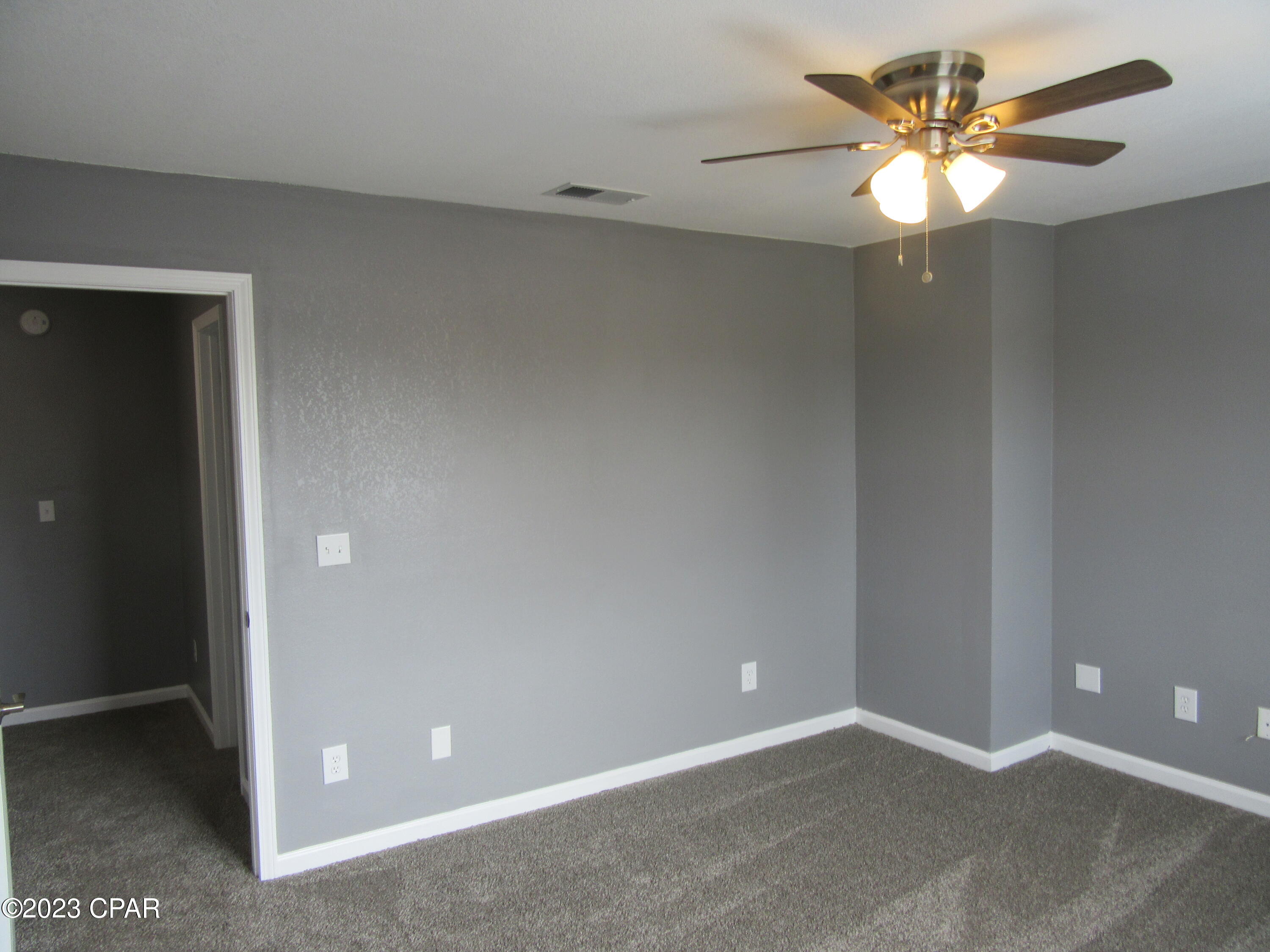 Image 27 For 134 Parker Village Circle