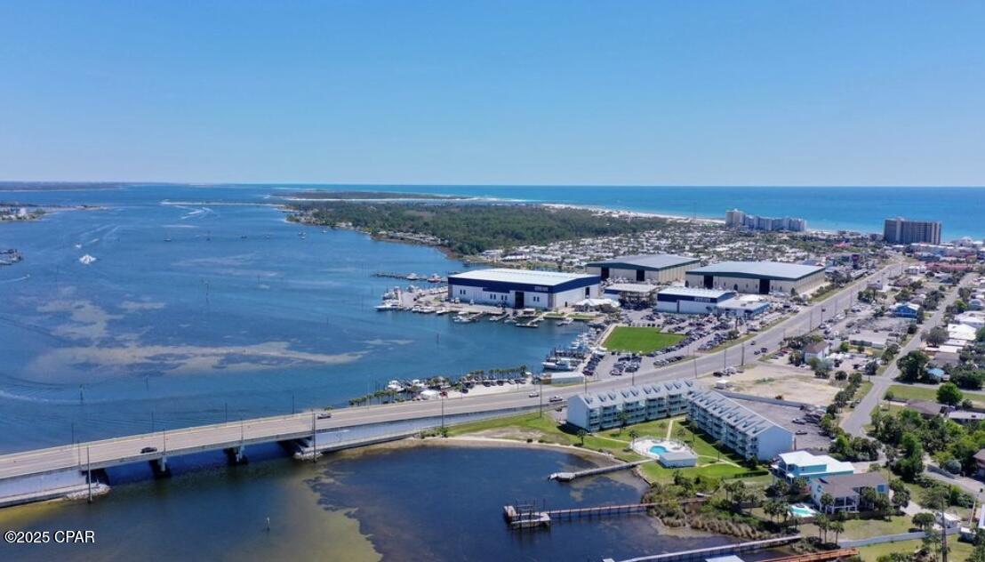 Image 3 For 3600 Thomas Drive D302