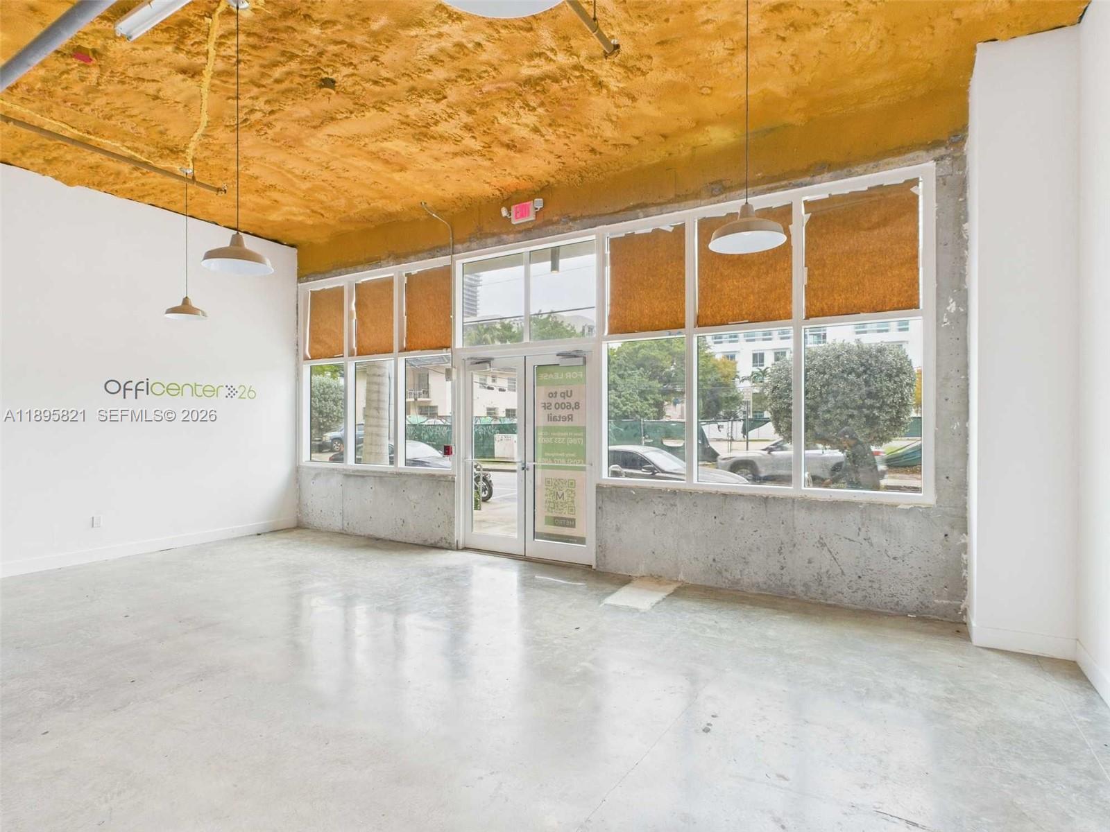 321 NE 26th St CU-02