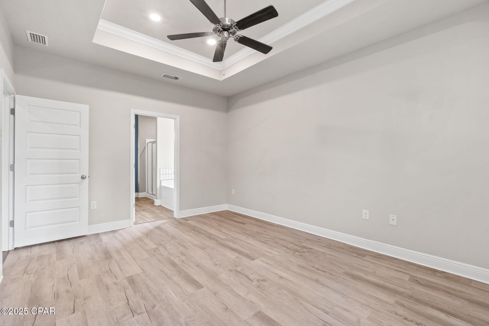 Image 11 For 397 Emerald Cove Street