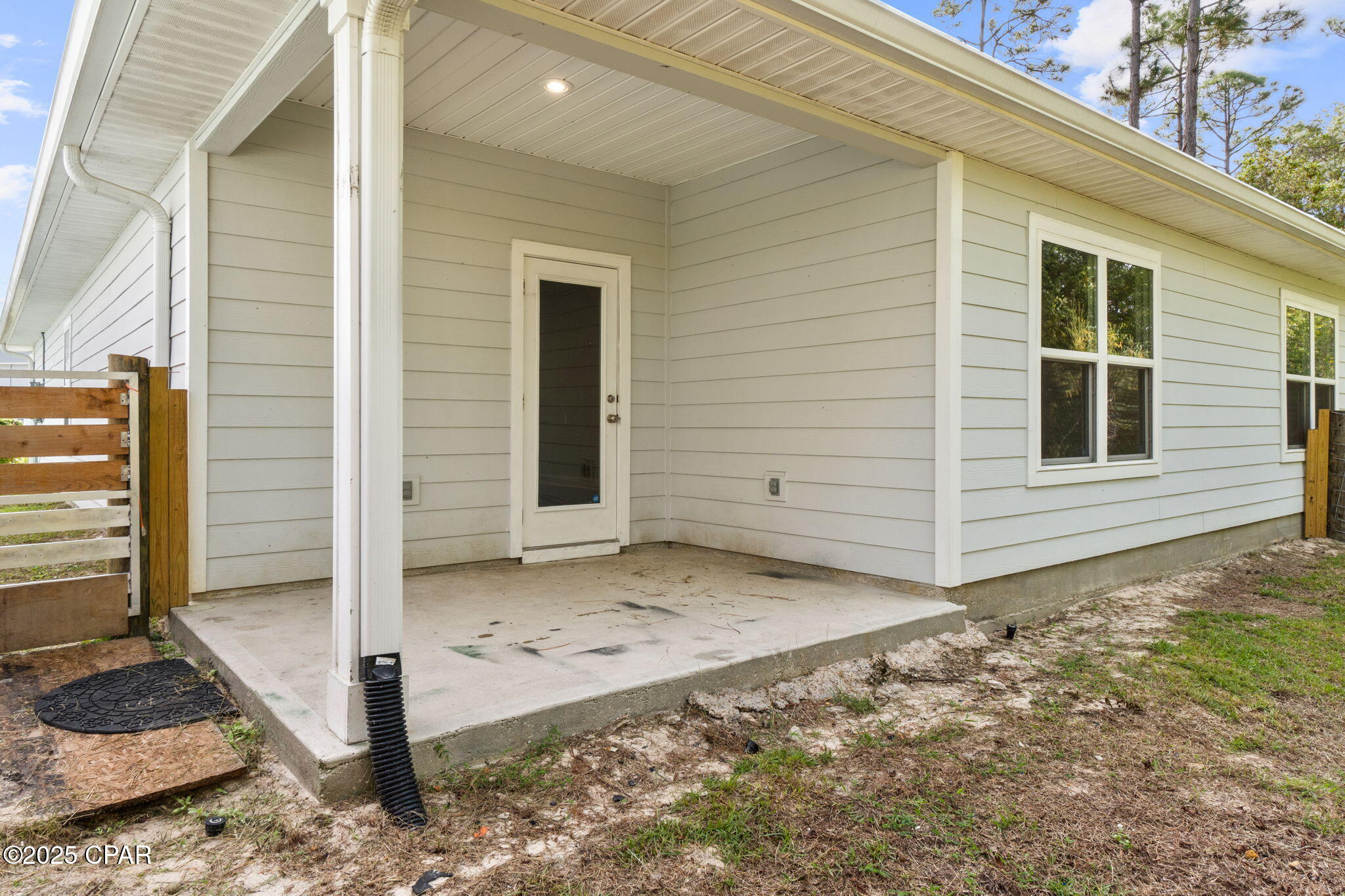 Image 24 For 397 Emerald Cove Street