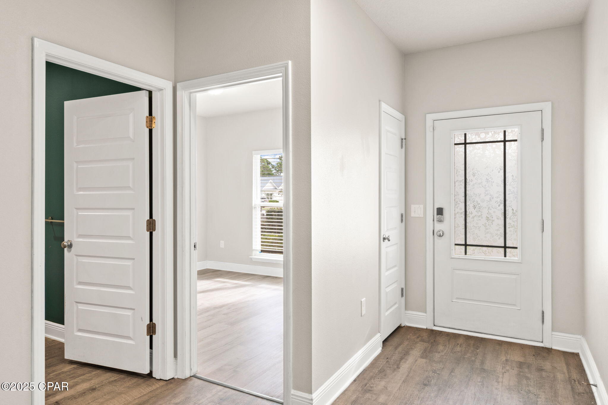 Image 3 For 397 Emerald Cove Street