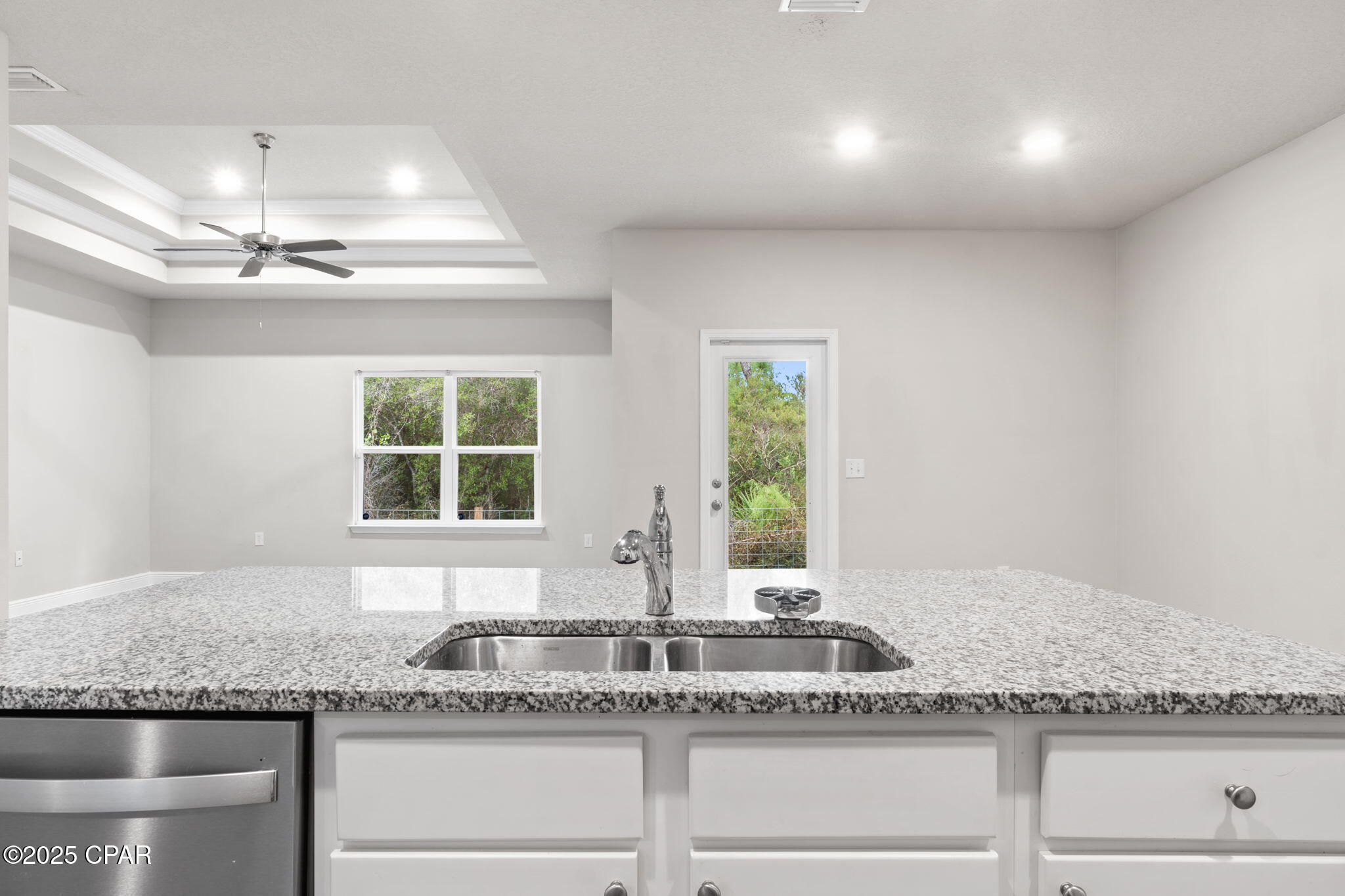 Image 8 For 397 Emerald Cove Street