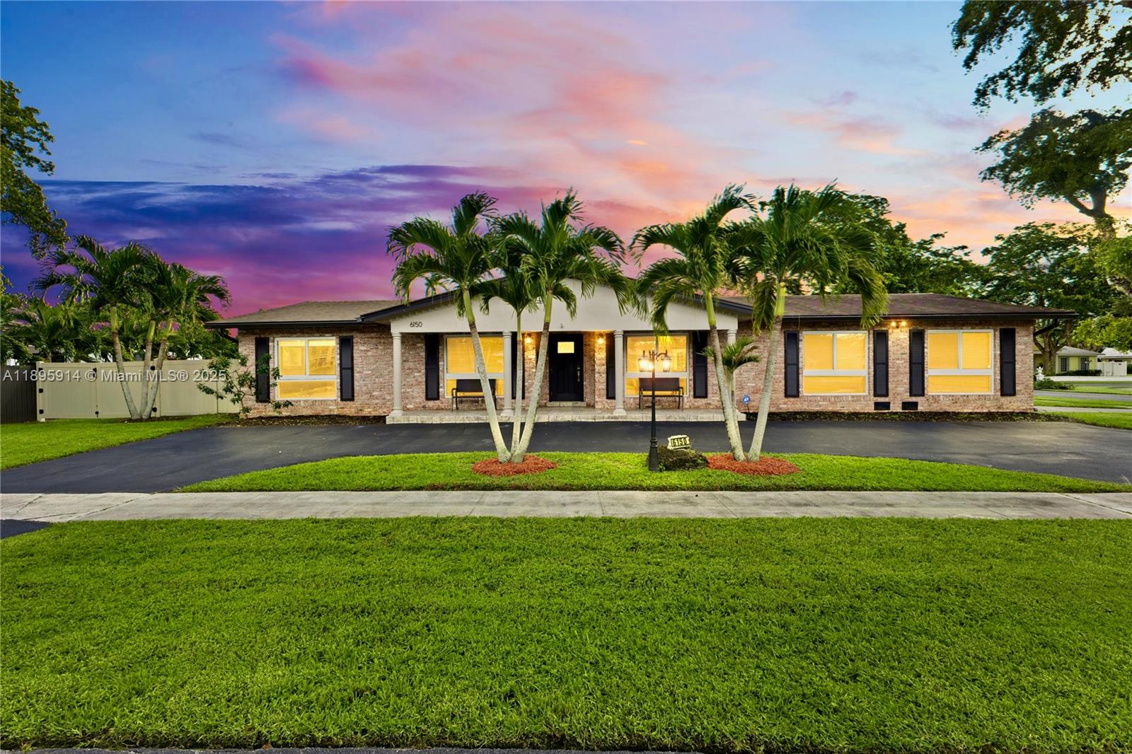 Plantation Park Lakesites