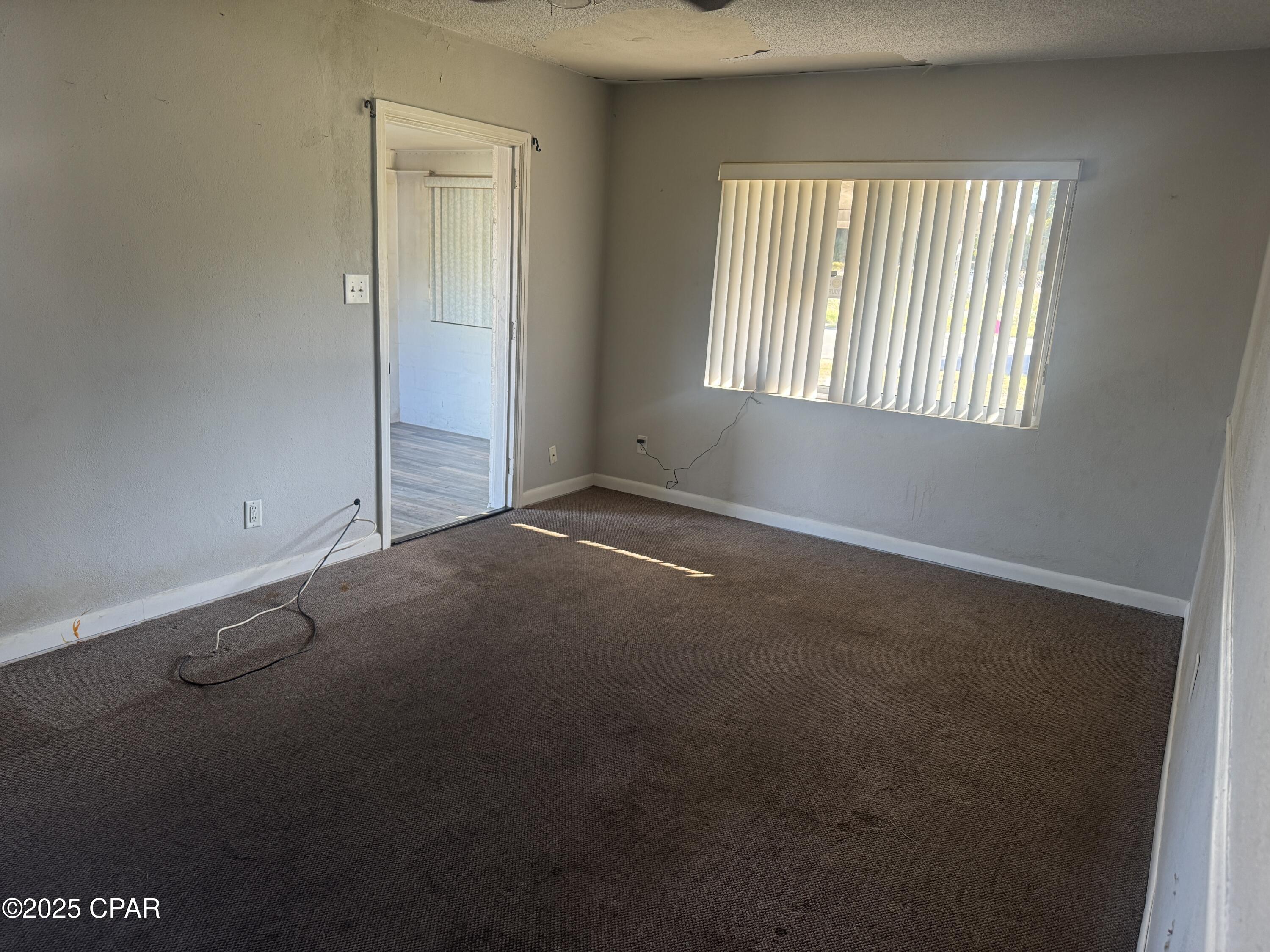 Image 12 For 1311 Clay Avenue