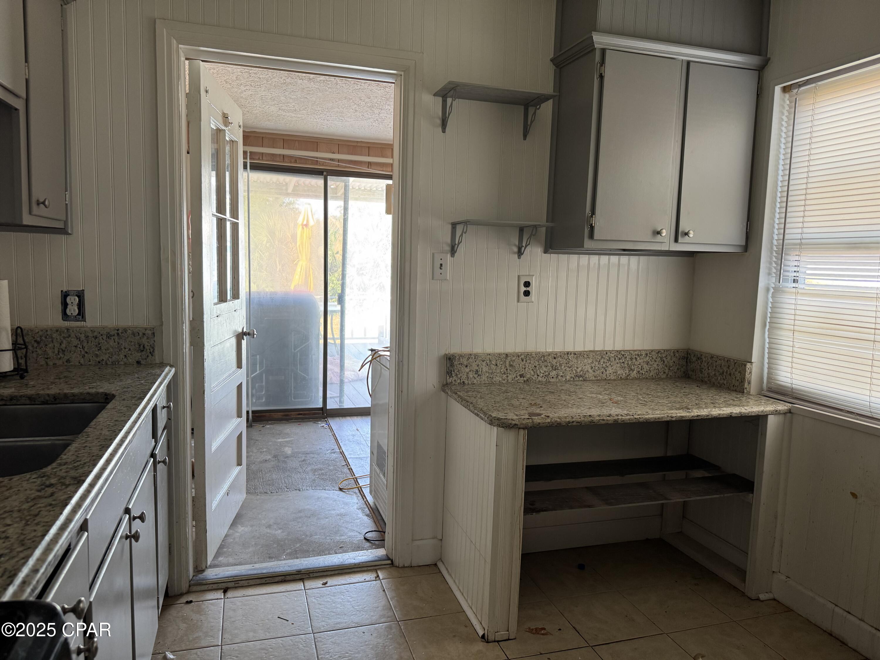 Image 16 For 1311 Clay Avenue