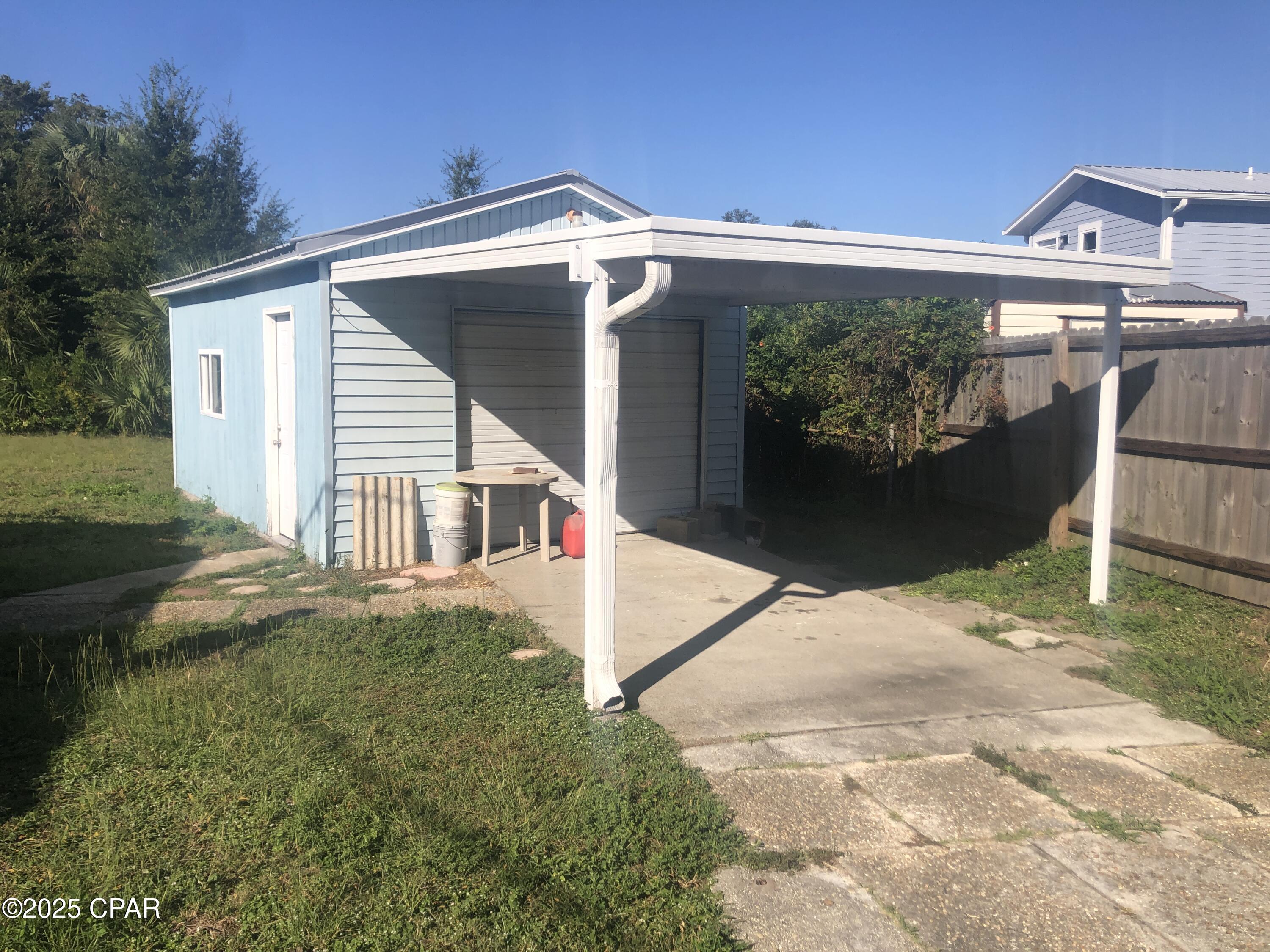 Image 4 For 1311 Clay Avenue