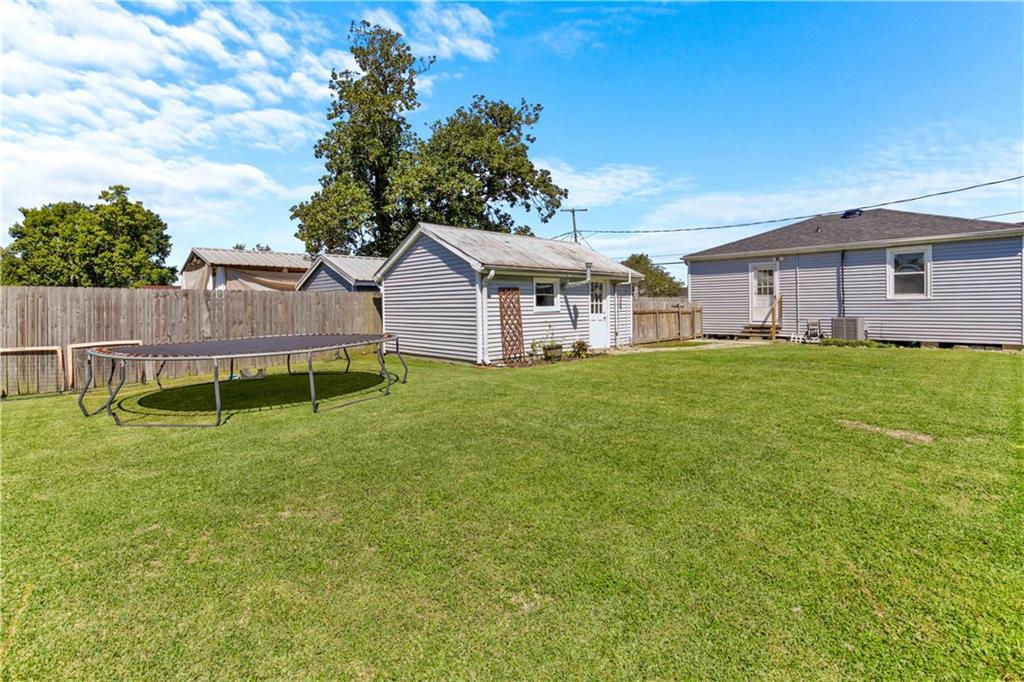 Homes for sale in Harahan, LA | 452 West Ave, Harahan, LA 70123 | MLS# 2523921