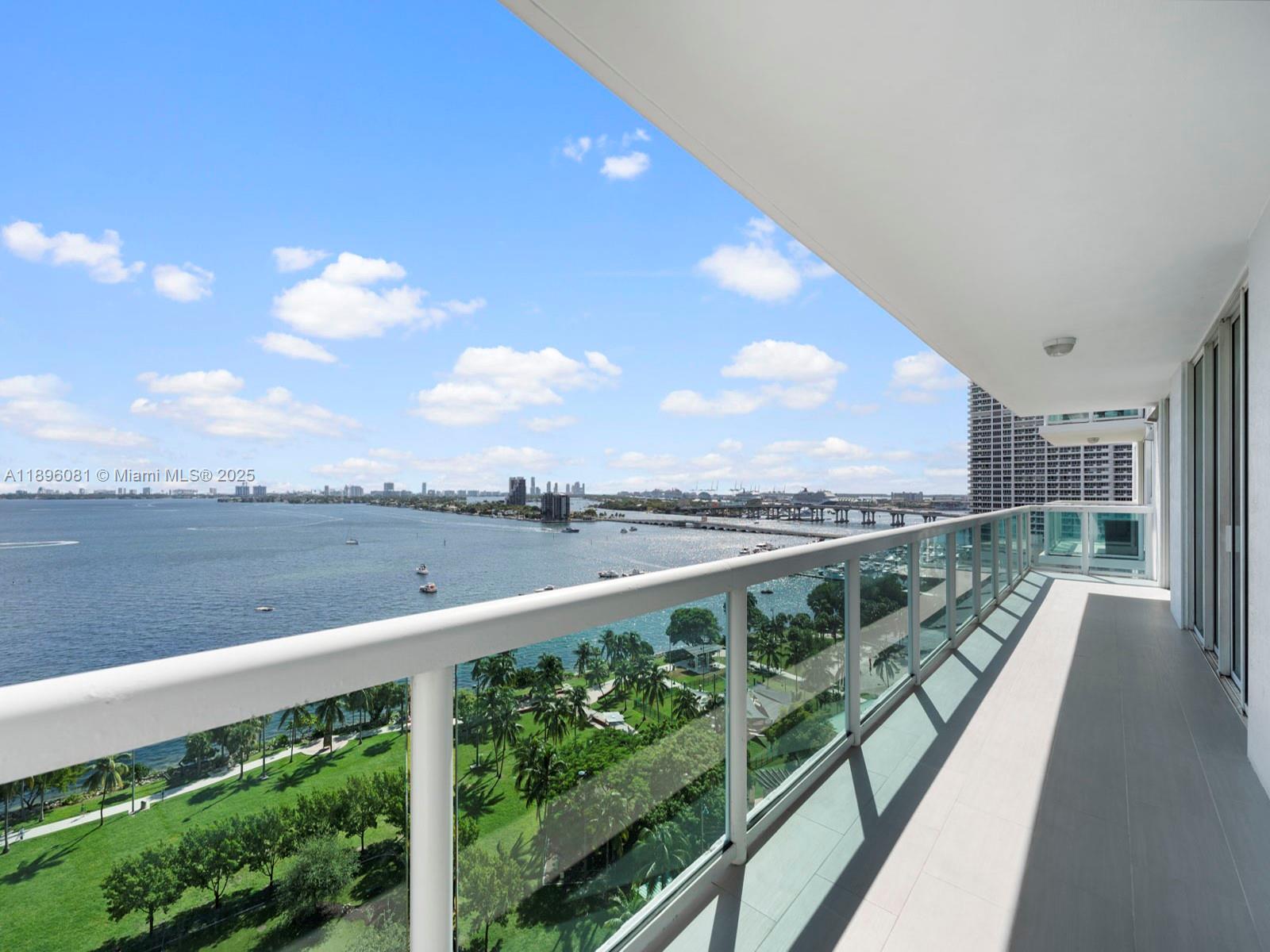 Condo for Sale in Miami, FL