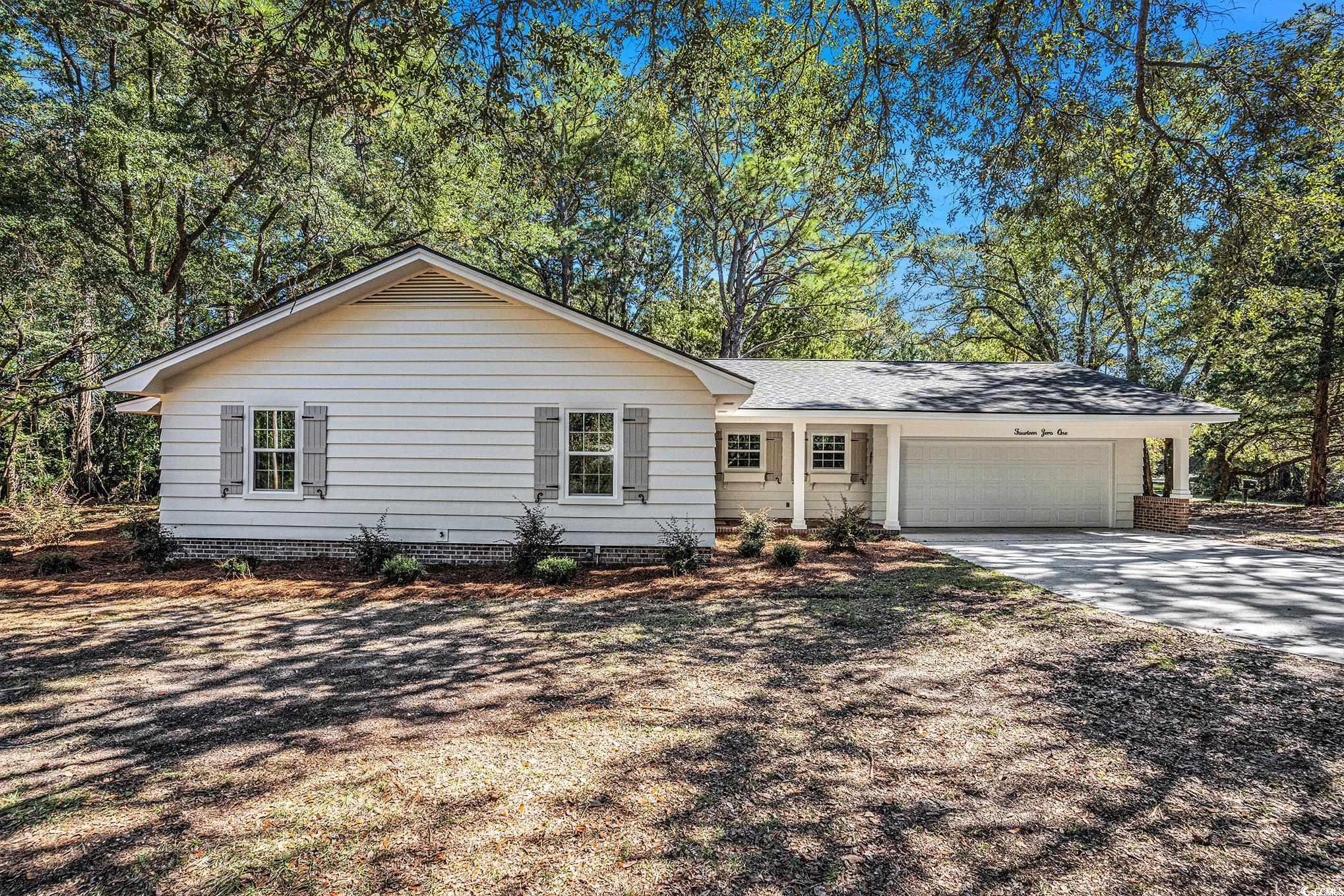 Homes for sale in Pawleys Island, SC | 1401 Crooked Oak Dr, Pawleys Island, SC 29585 | MLS# 2525020