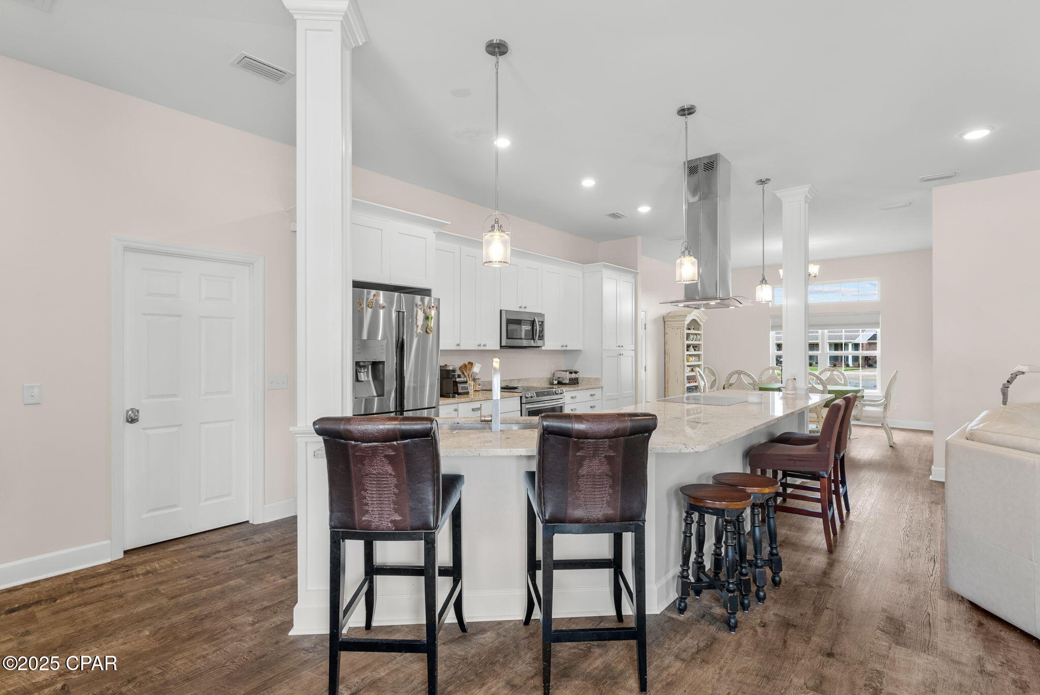 Image 19 For 1107 College Boulevard