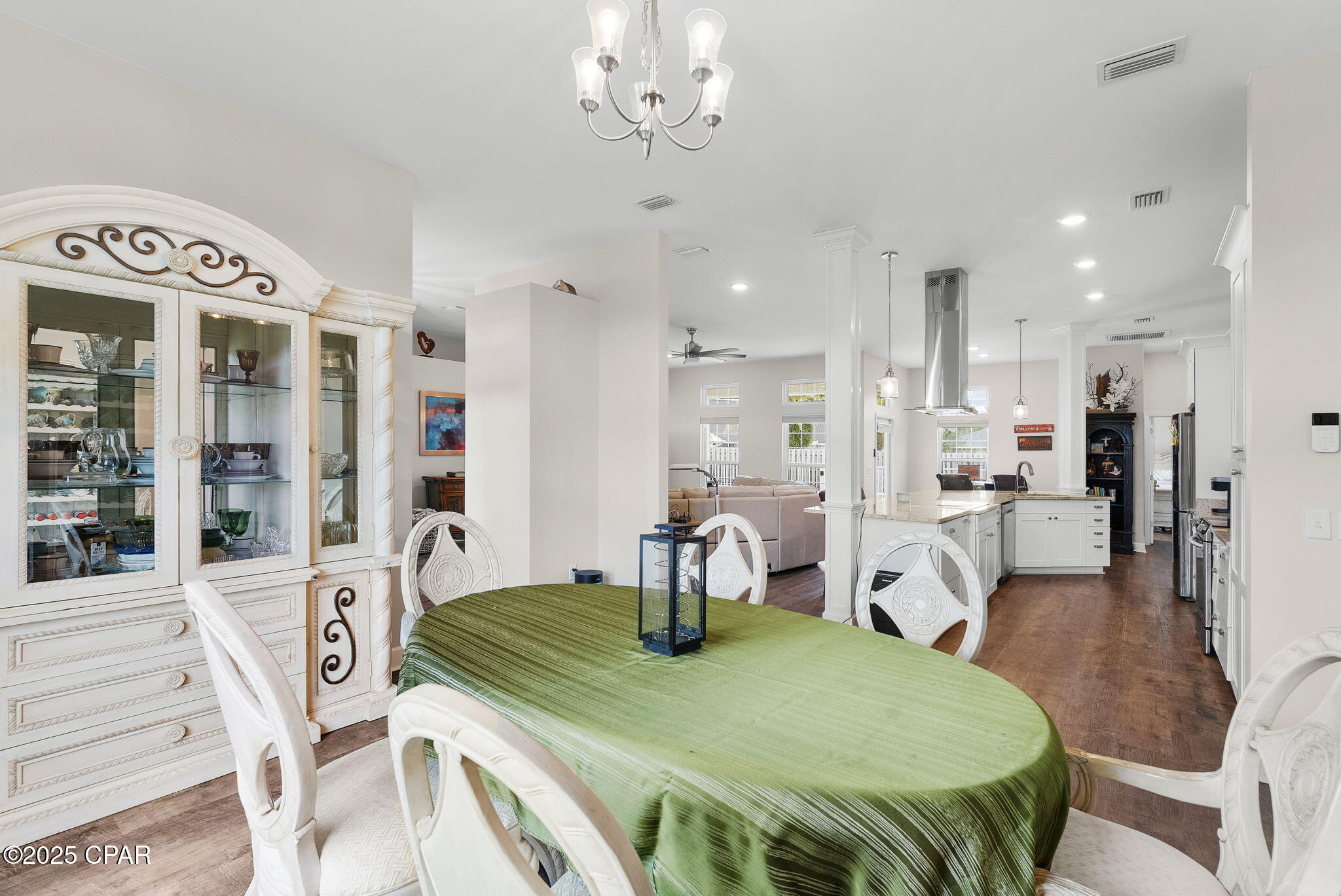 Image 20 For 1107 College Boulevard