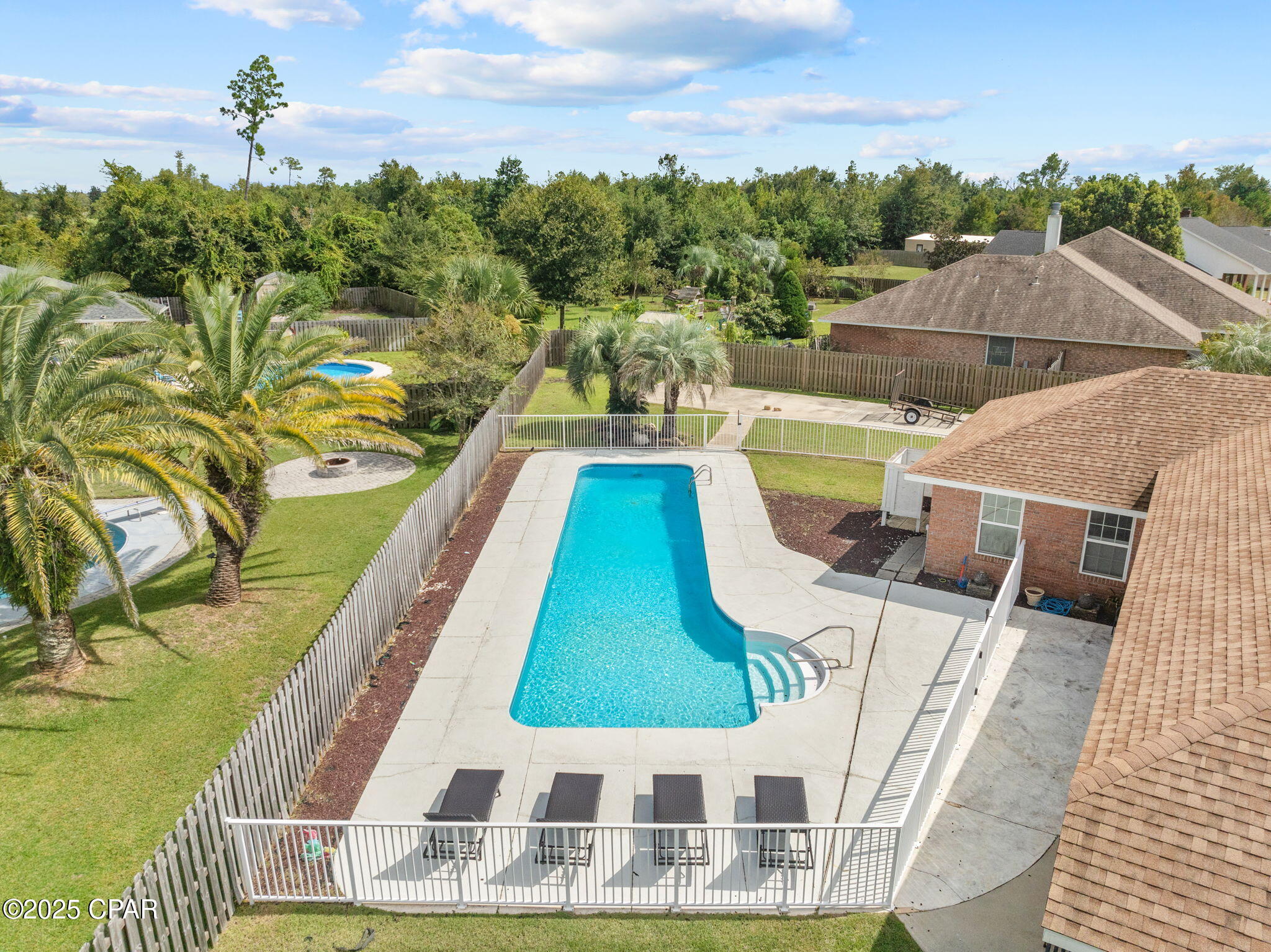 Image 48 For 1107 College Boulevard