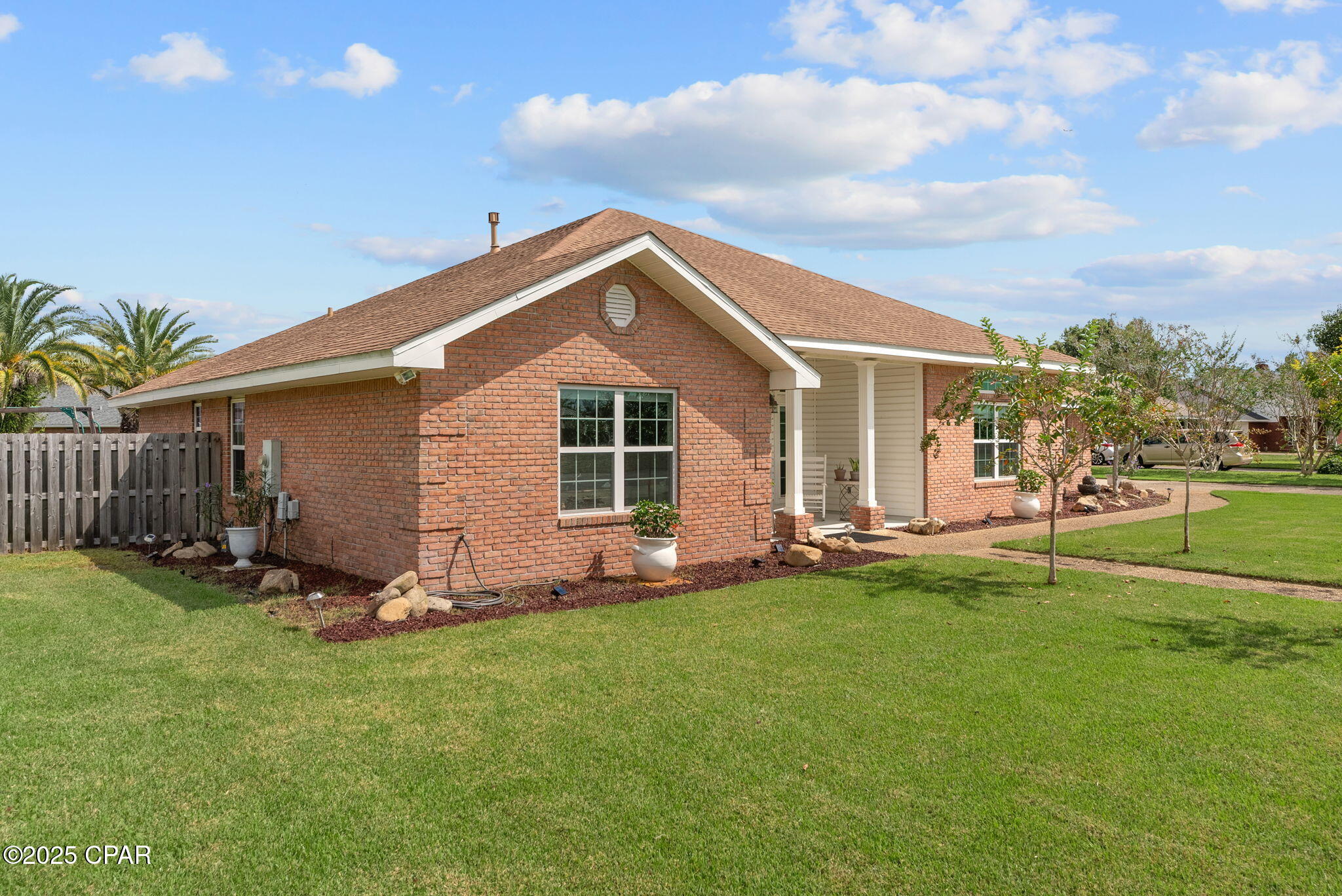 Image 5 For 1107 College Boulevard