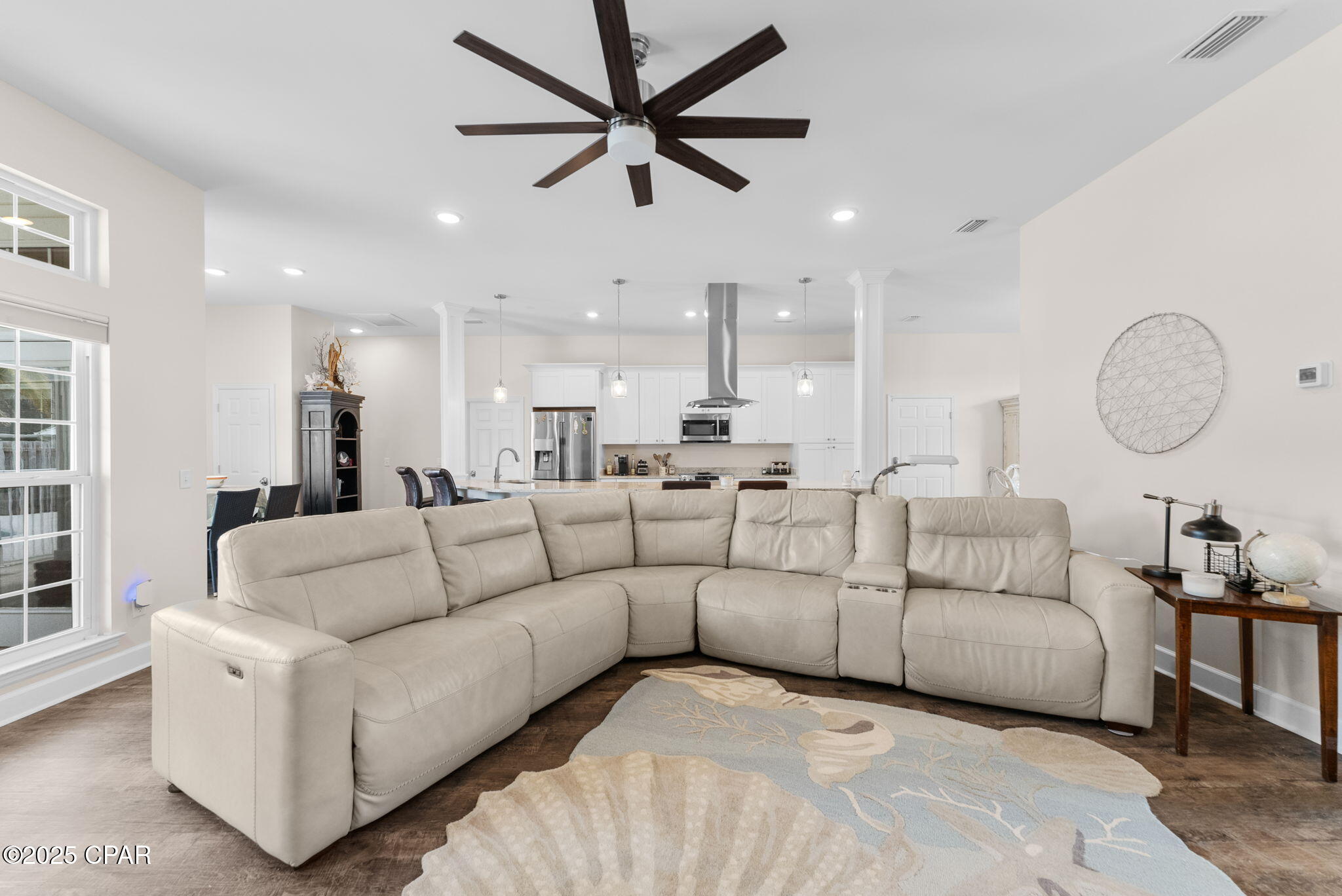 Image 7 For 1107 College Boulevard