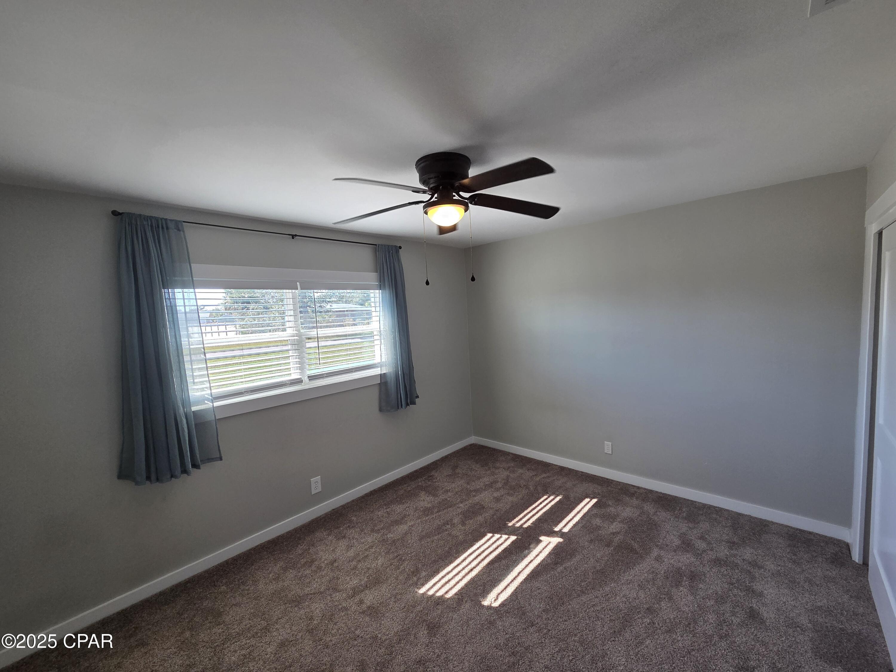 Image 17 For 5253 Collins Drive