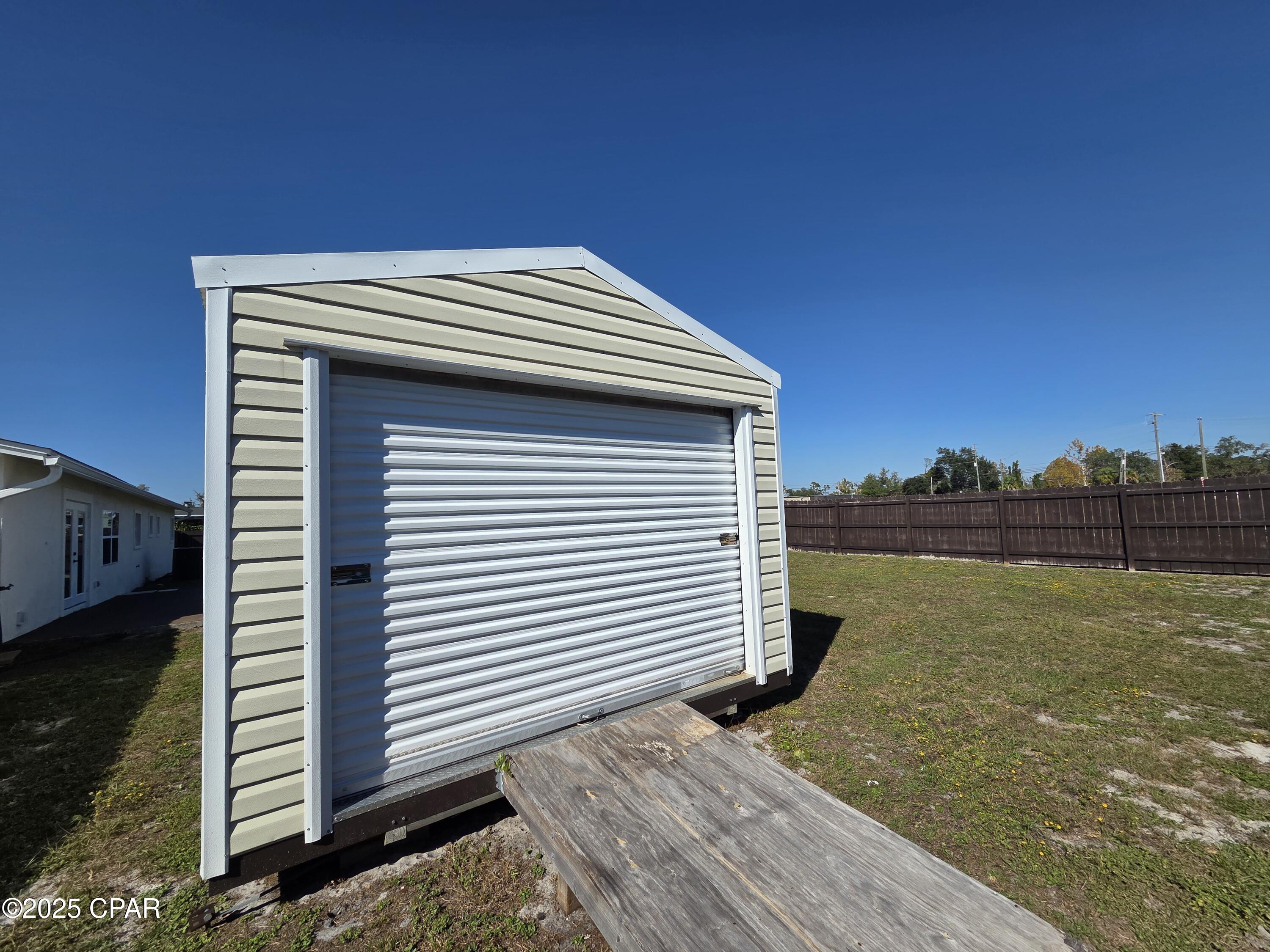 Image 23 For 5253 Collins Drive