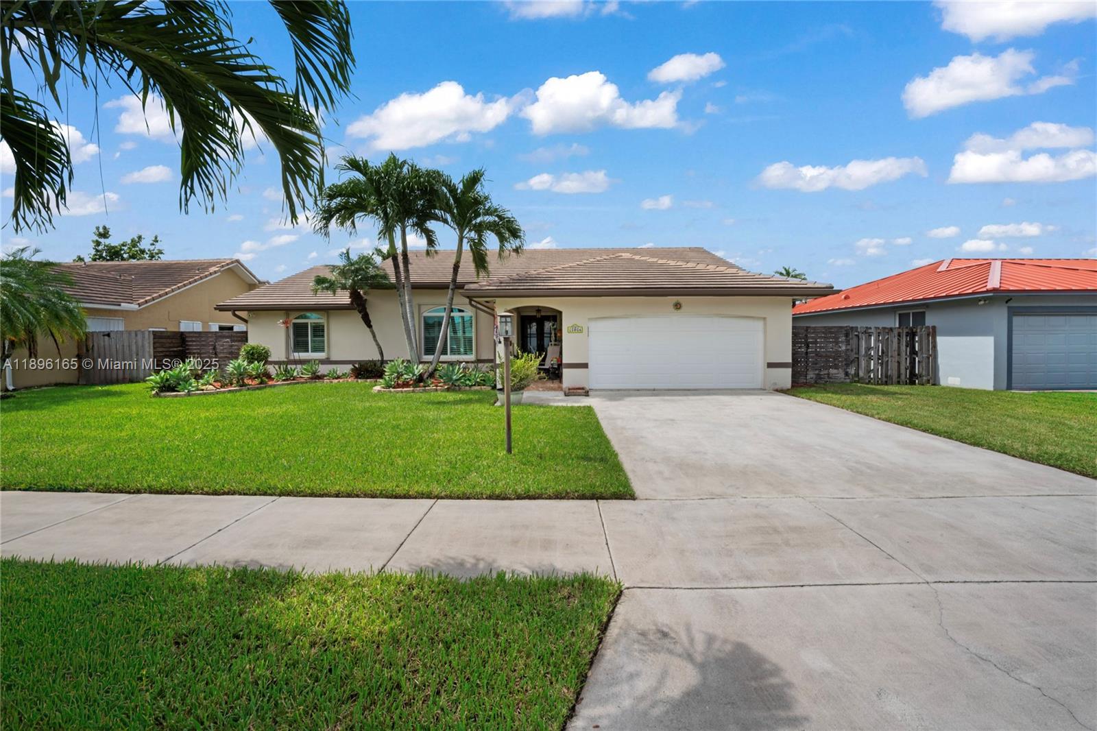 House for Sale in Miami, FL