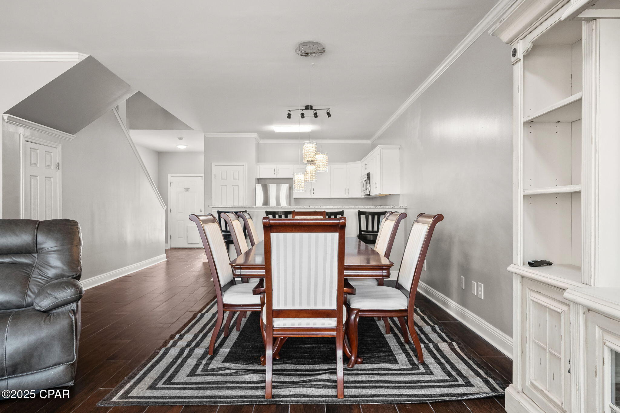 Image 6 For 5903 Sunset Avenue